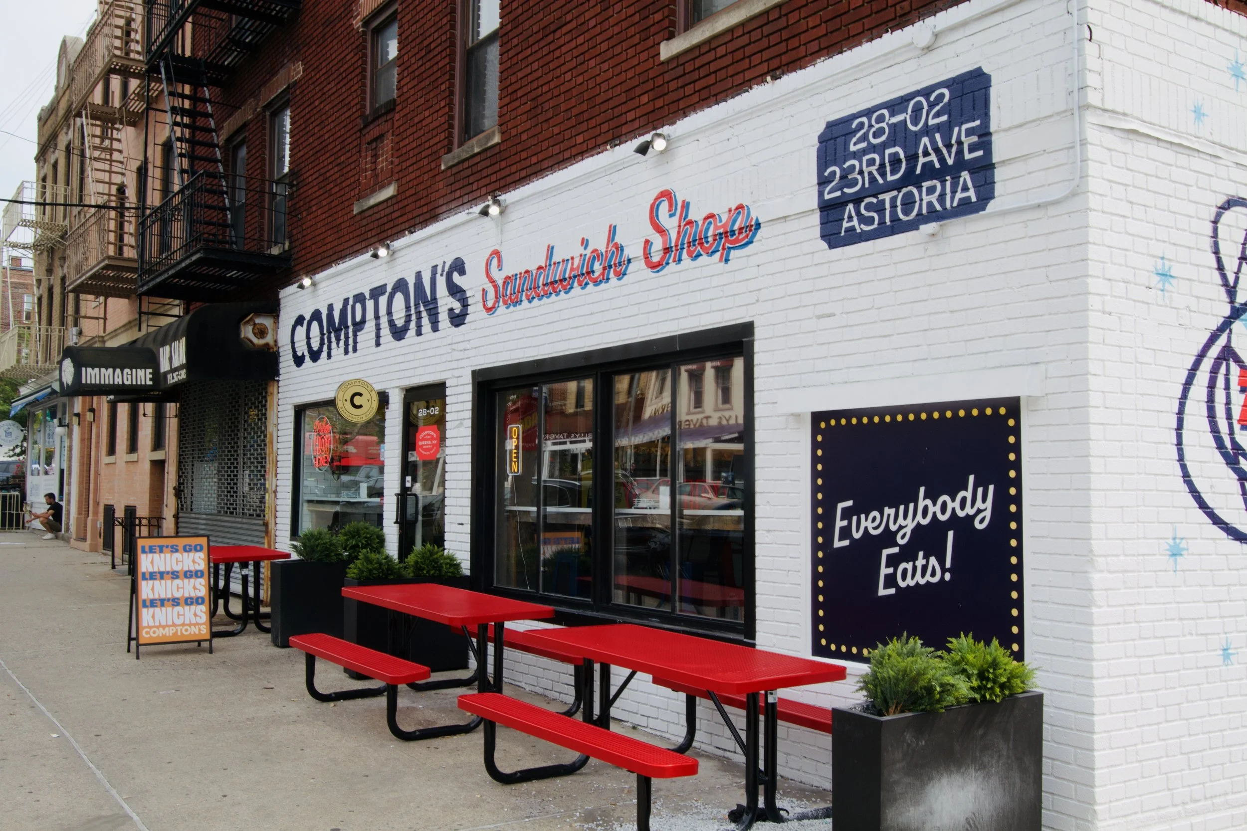 Comptons_10.jpg