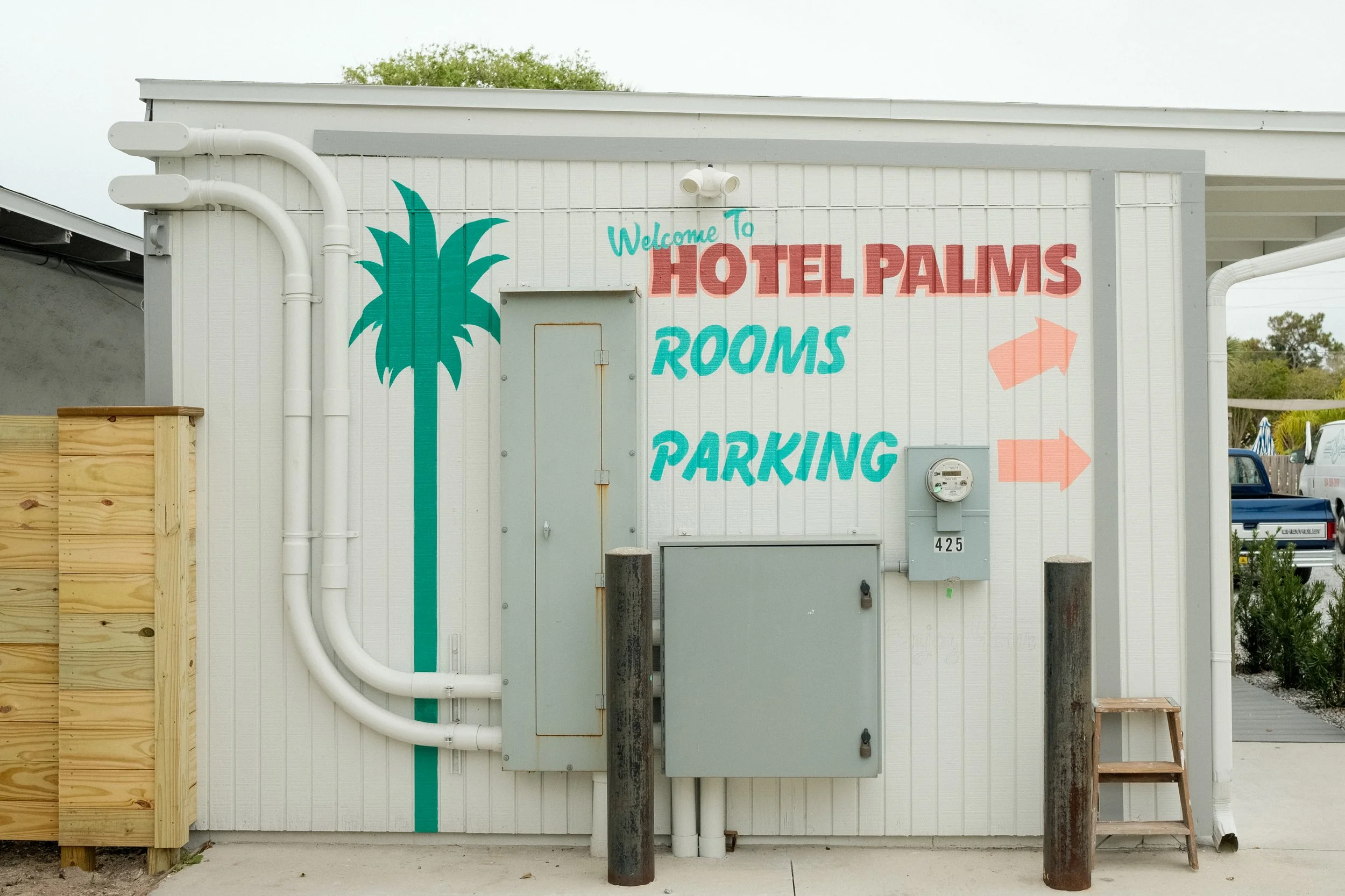 Hotel Palms