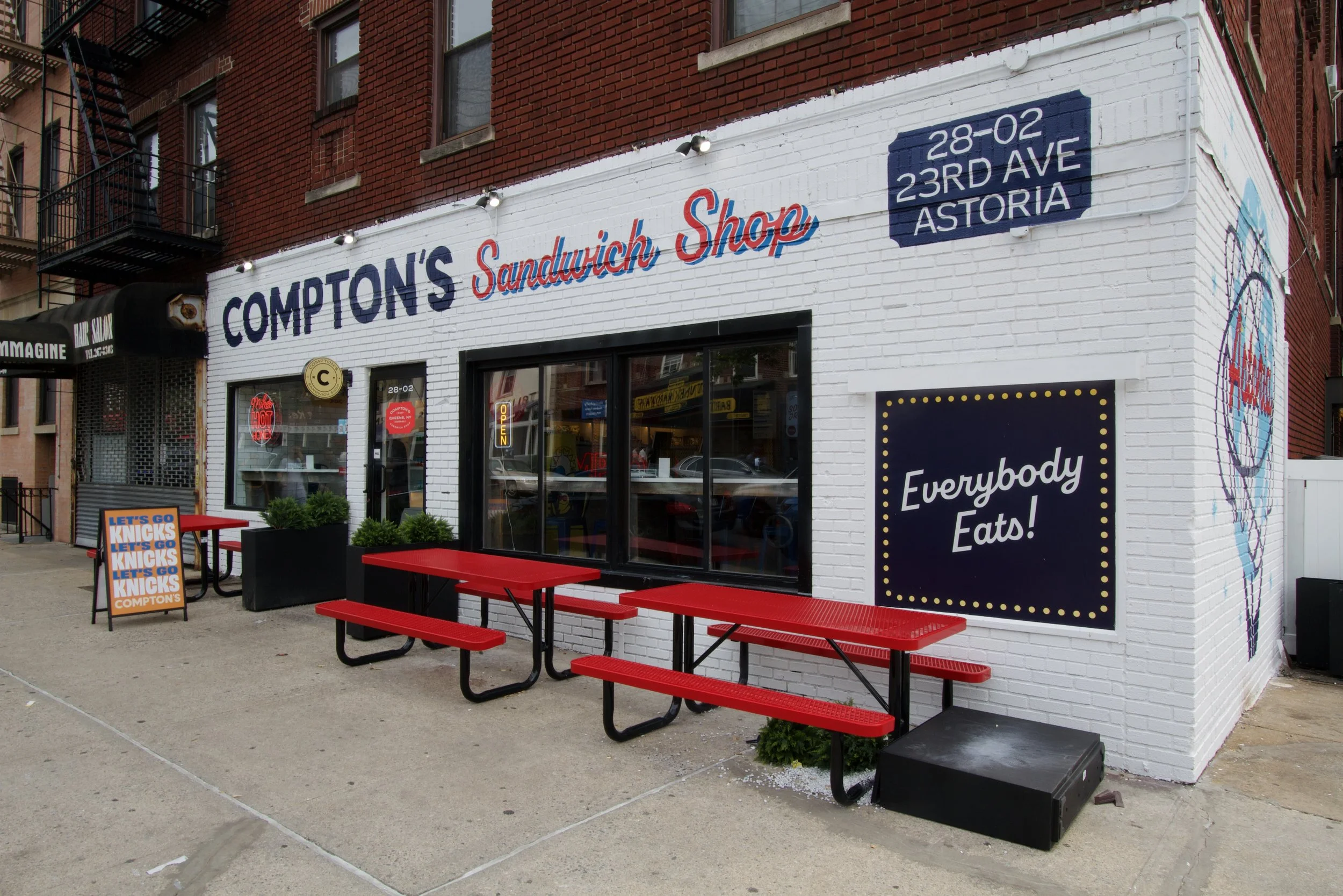 Comptons_1.jpg