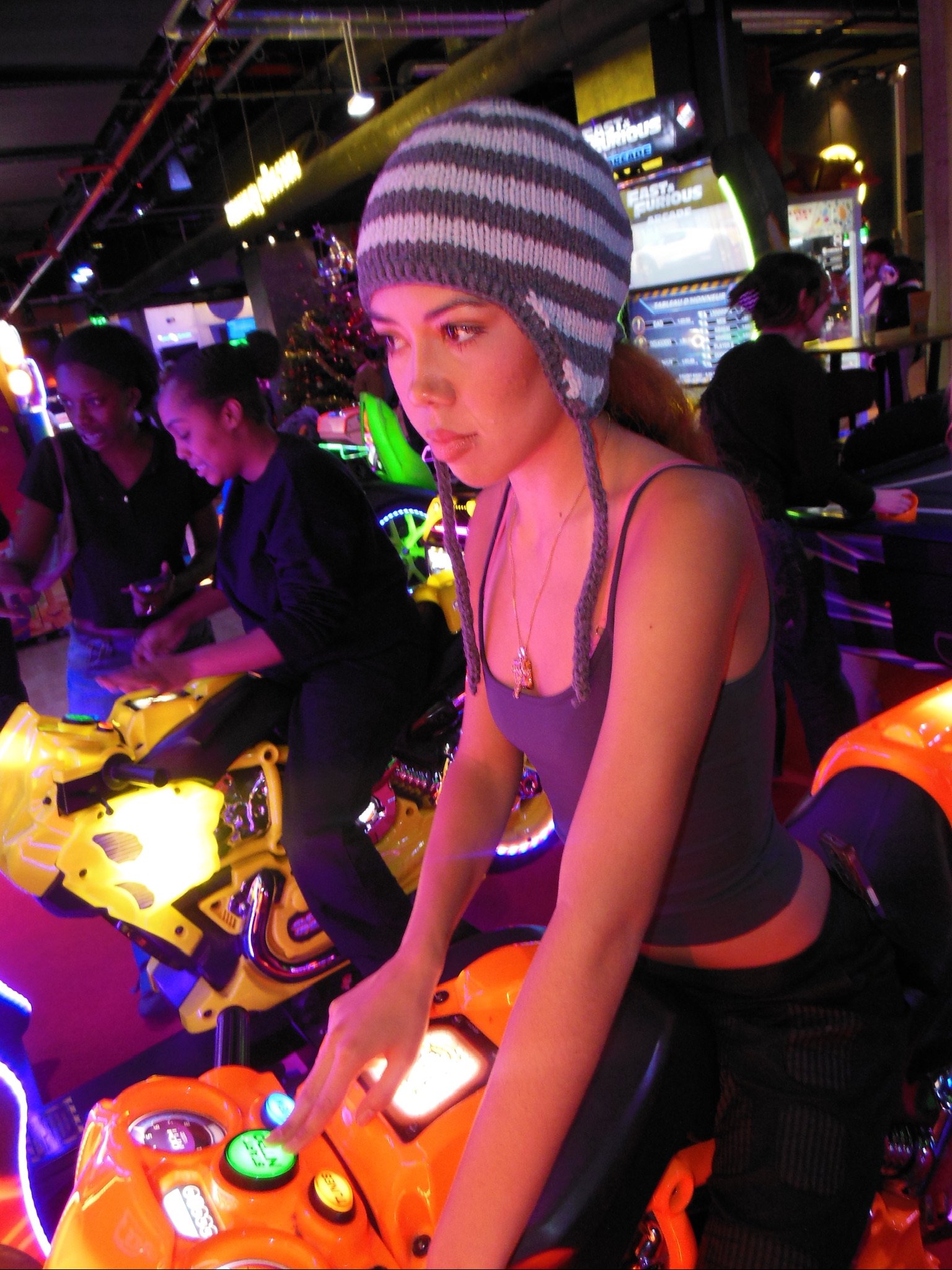 striped earflap-hat - light