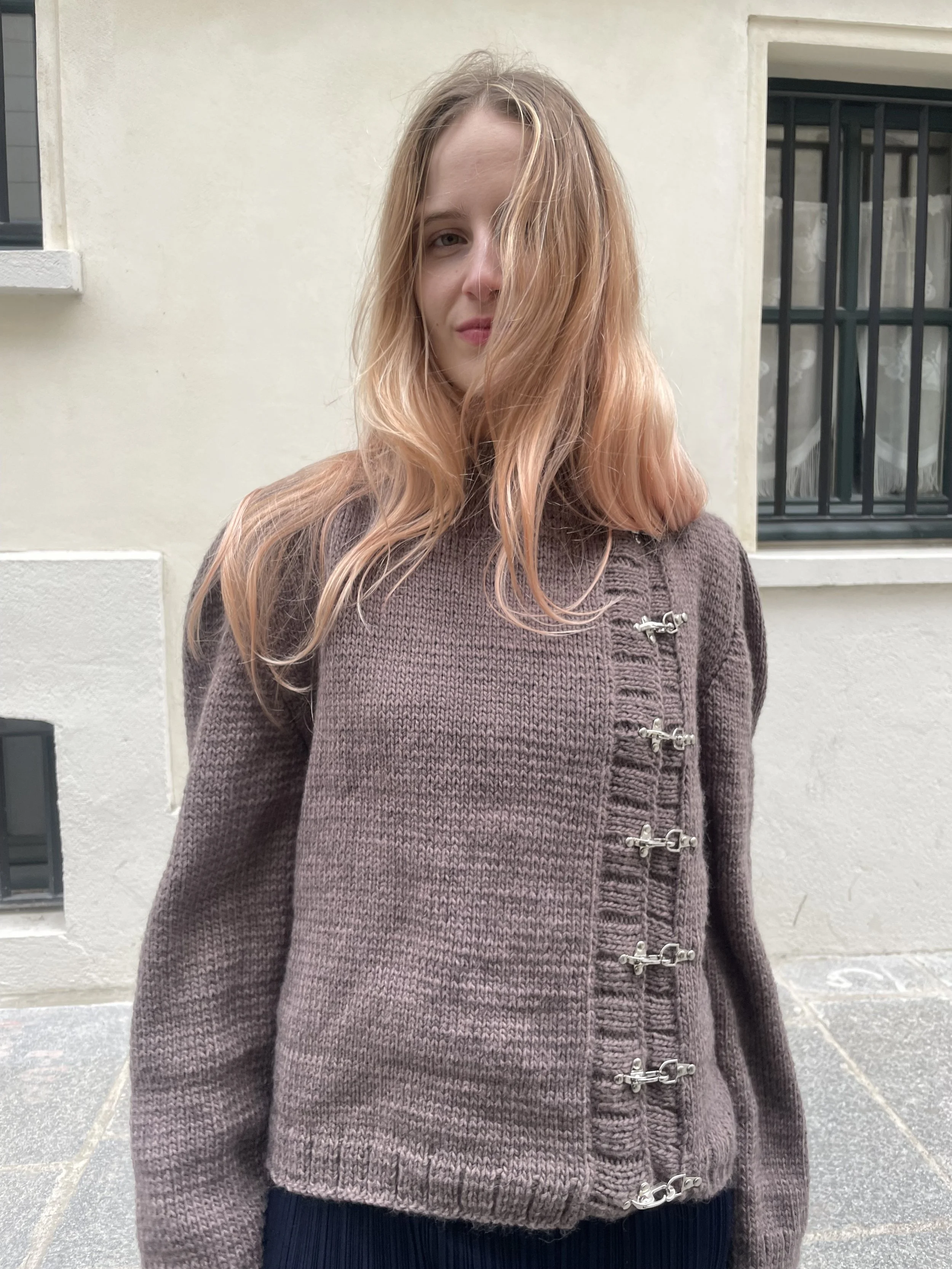 the clasps jacket - brown