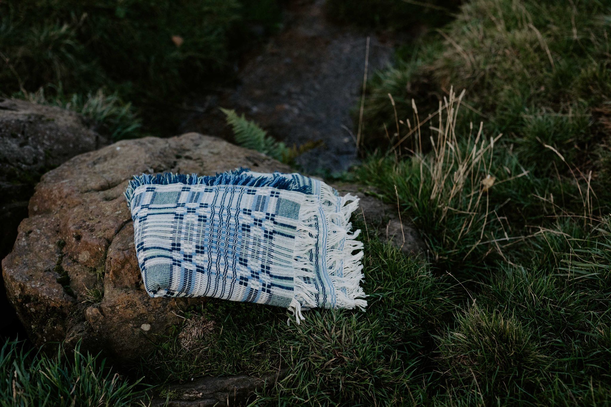 loom-supply-sabine-van-der-sande-weaver-handmade-blanket-39.jpg