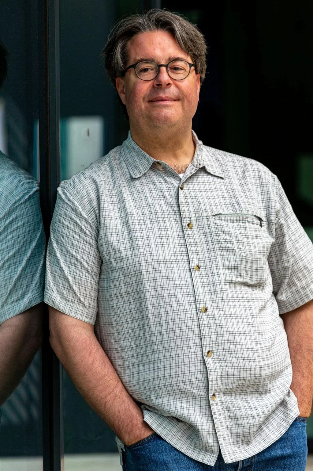 Portrait Rolf Scheidegger_Halbtotale.jpg