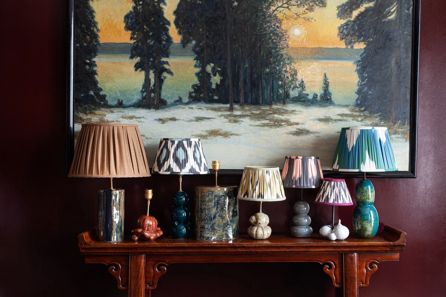 table styled with Isabelle Bizard lamps, framed artwork, interior design photographer