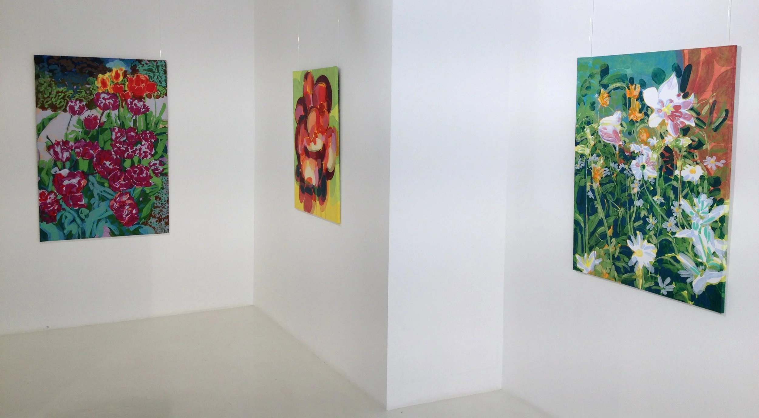  From left: Tulipa Rosea (acrylic on stretched canvas, 125 cm x 85 cm, 2012), Green Bowl II (acrylic on stretched canvas, 90 cm x 70cm, 2015), and Campanula (acrylic on stretched canvas, 100 cm x 81 cm, 2015) 