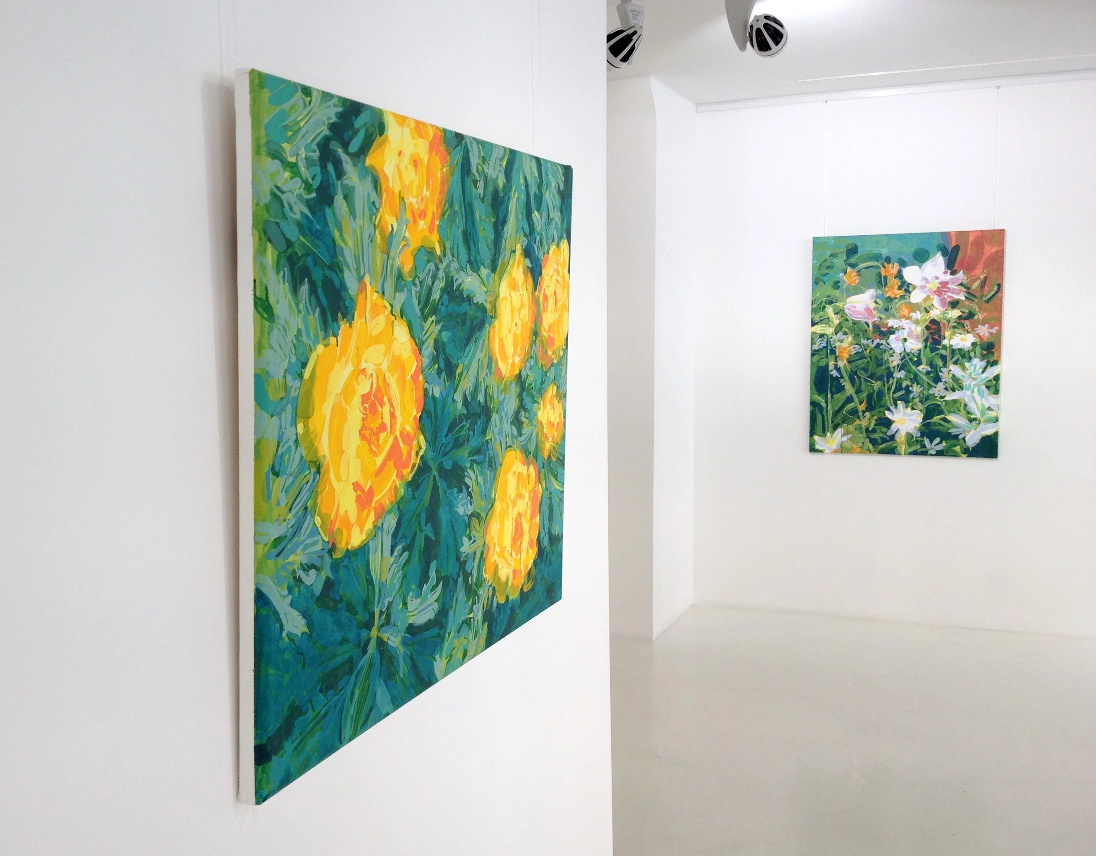  From left: Trollius (acrylic on stretched canvas, 81 cm x 100 cm, 2012) and Campanula (acrylic on stretched canvas, 100 cm x 81 cm, 2015) 