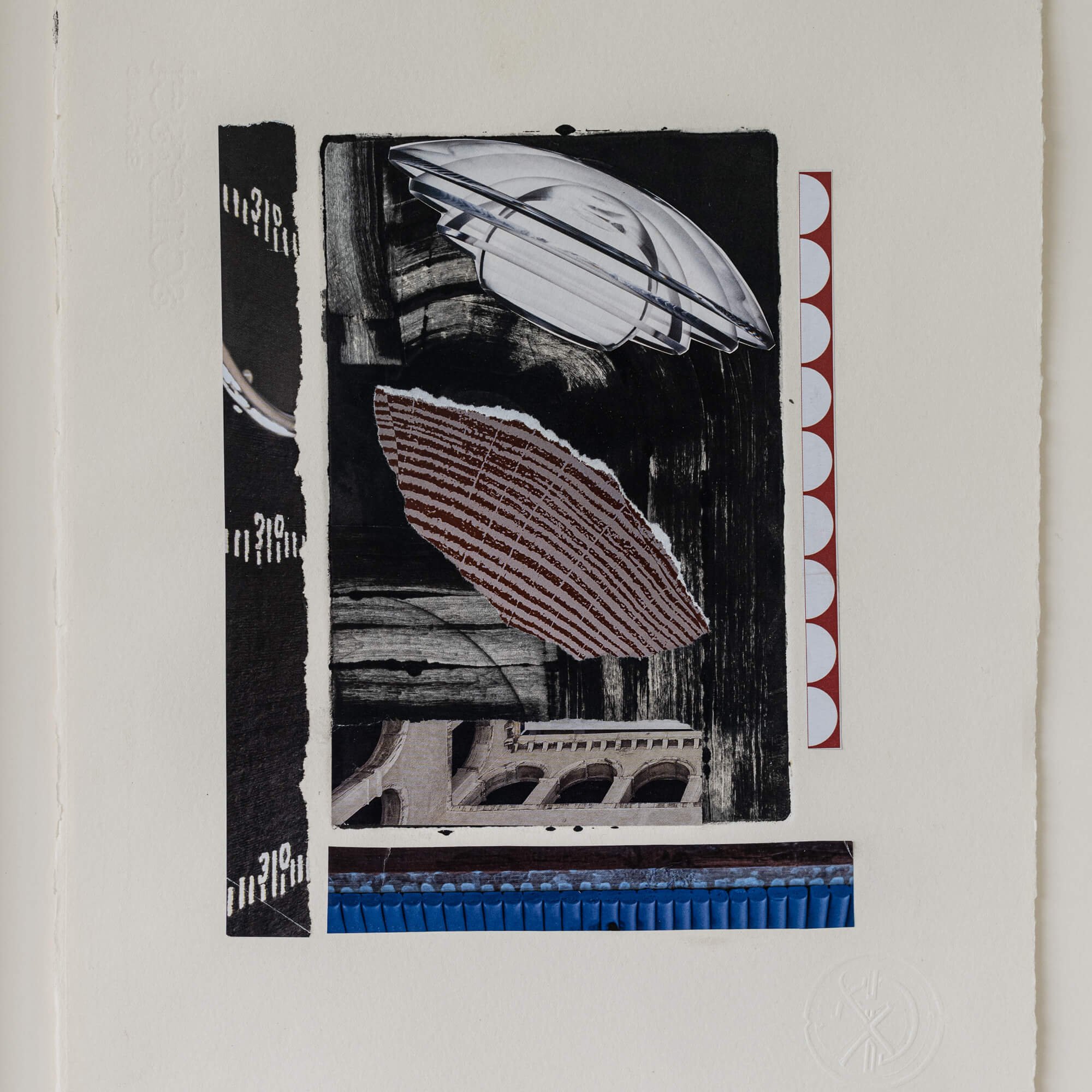 'FOLDING SPACE'