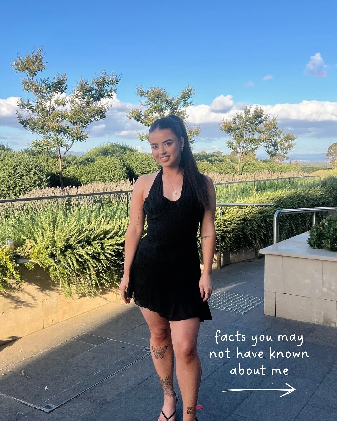 Some random facts you may not have known about your brow artist 🙋🏽&zwj;♀️🤭