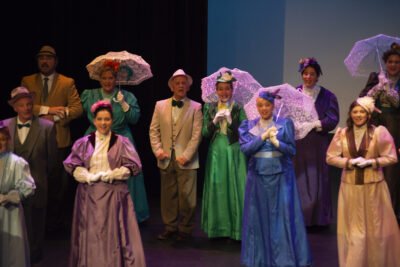 0264_20190605_Hello-Dolly-400x267.jpg