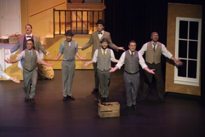 0132_20190605_Hello-Dolly-400x267.jpg