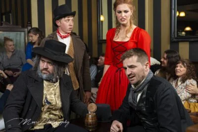 045_20190831_Oliver-Promo-Shoot-II_MLM0034_Web_Res-400x267.jpg