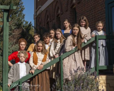 006_20190824_Oliver-Promo-Shoot-I_MLM9603_Web_Res-400x320.jpg