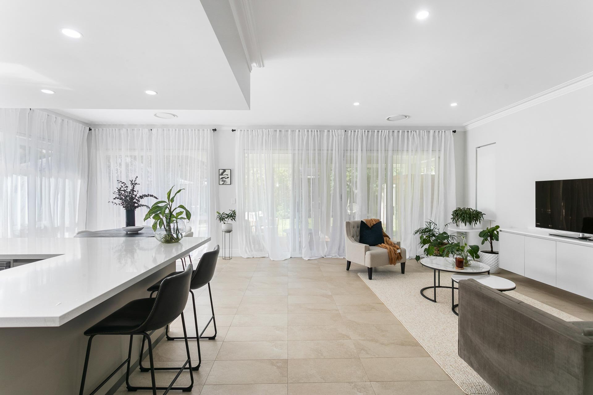 WEB 16 Fifth Avenue Mount Lawley 40.jpg