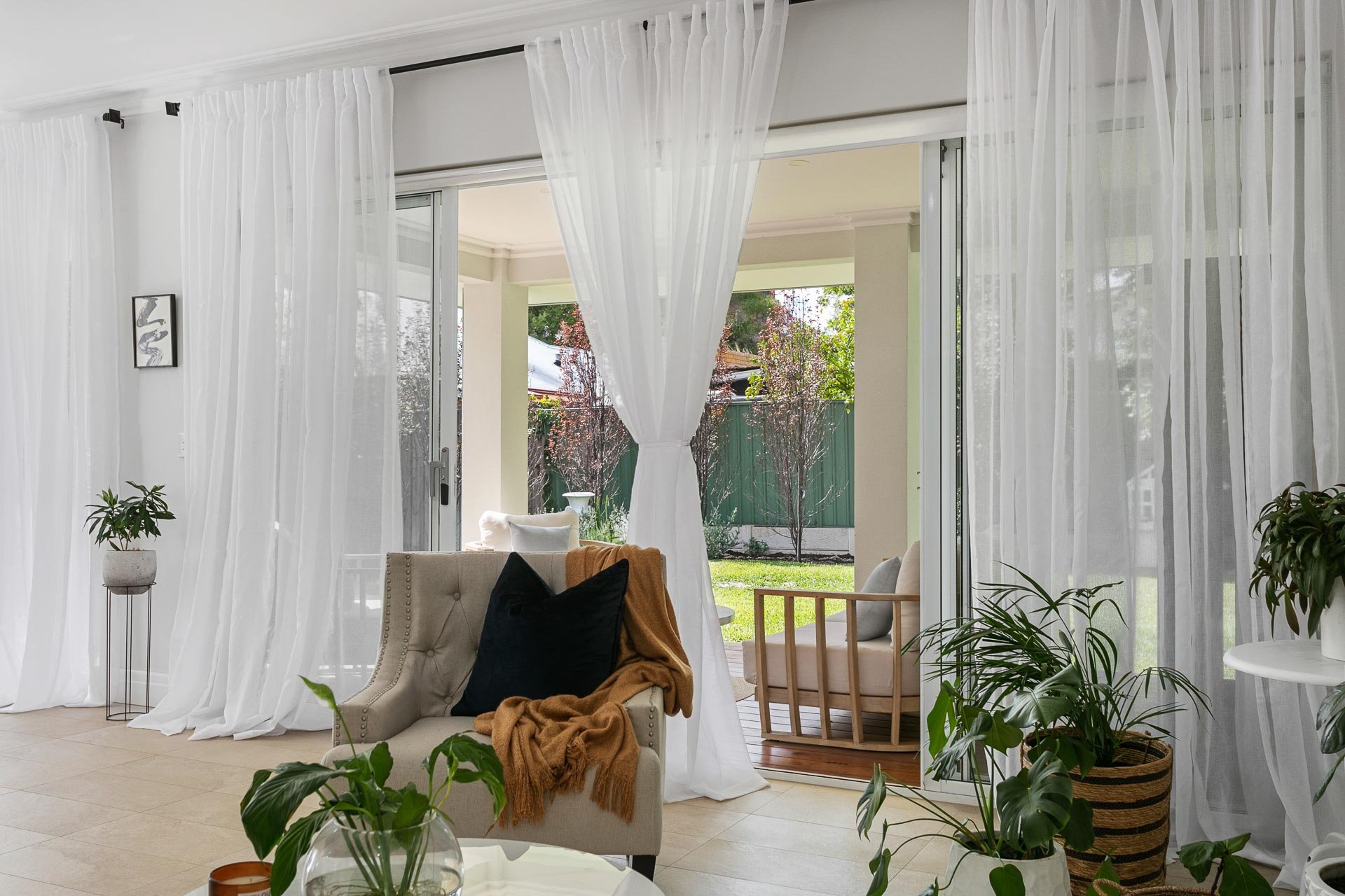 WEB 16 Fifth Avenue Mount Lawley 24.jpg