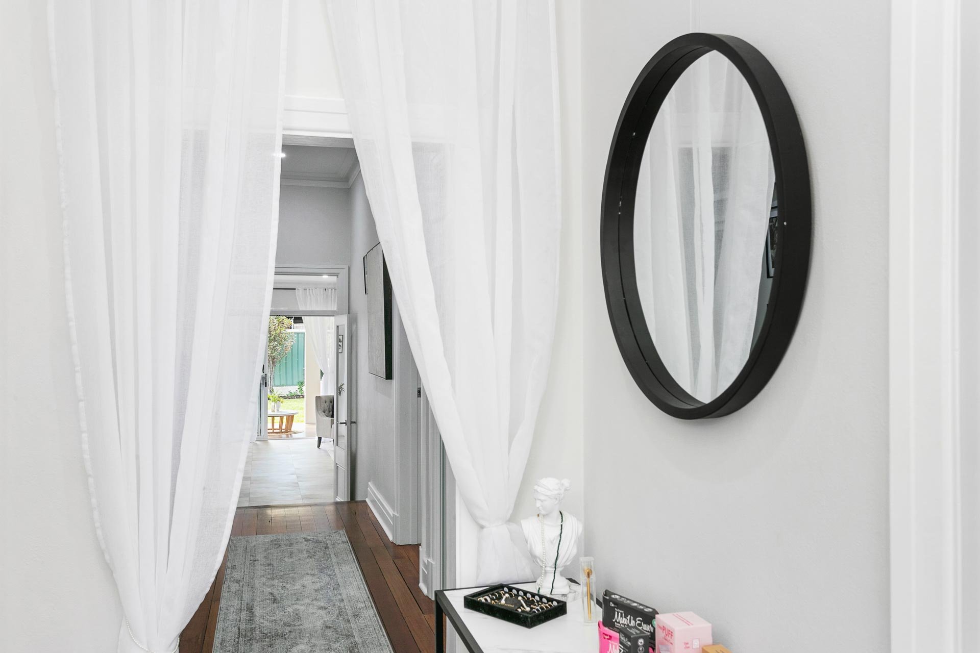 WEB 16 Fifth Avenue Mount Lawley 5.jpg
