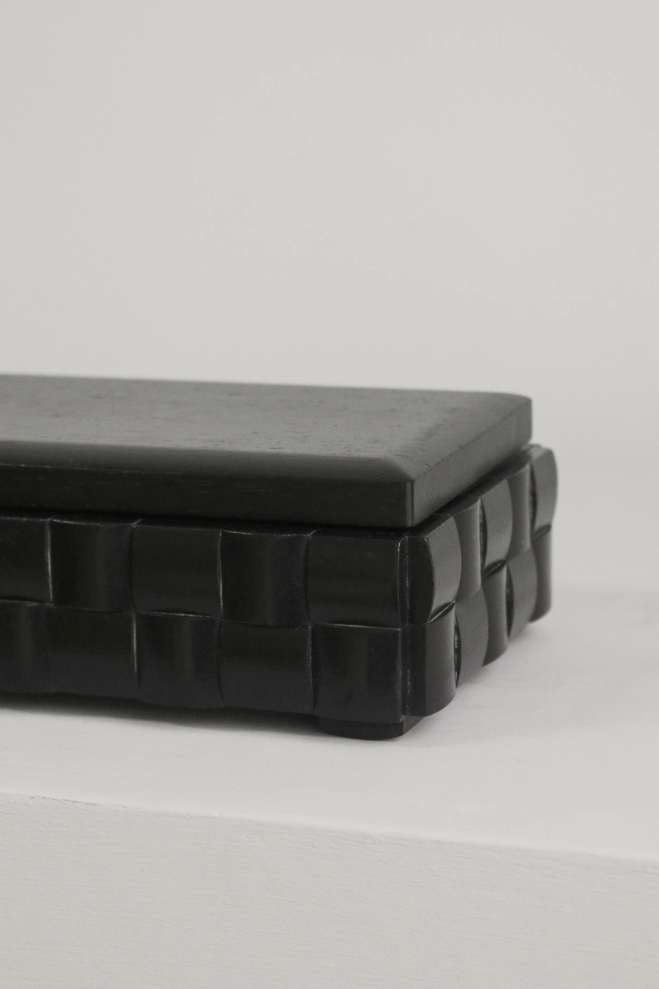 Checkered black ebonised wooden box (3 of 1).jpg