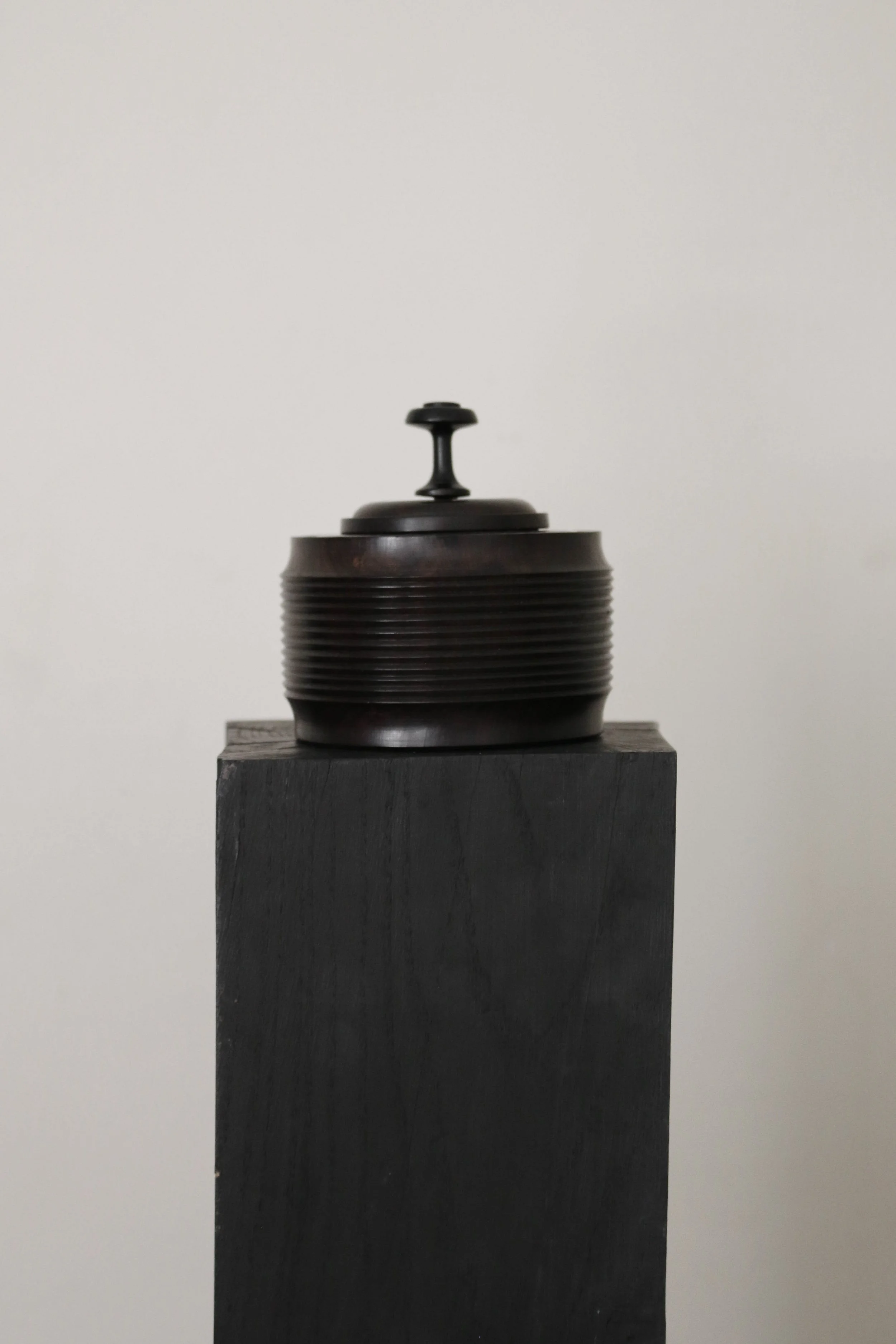 Vintage African Turned Ebony Pot (1 of 7).jpg