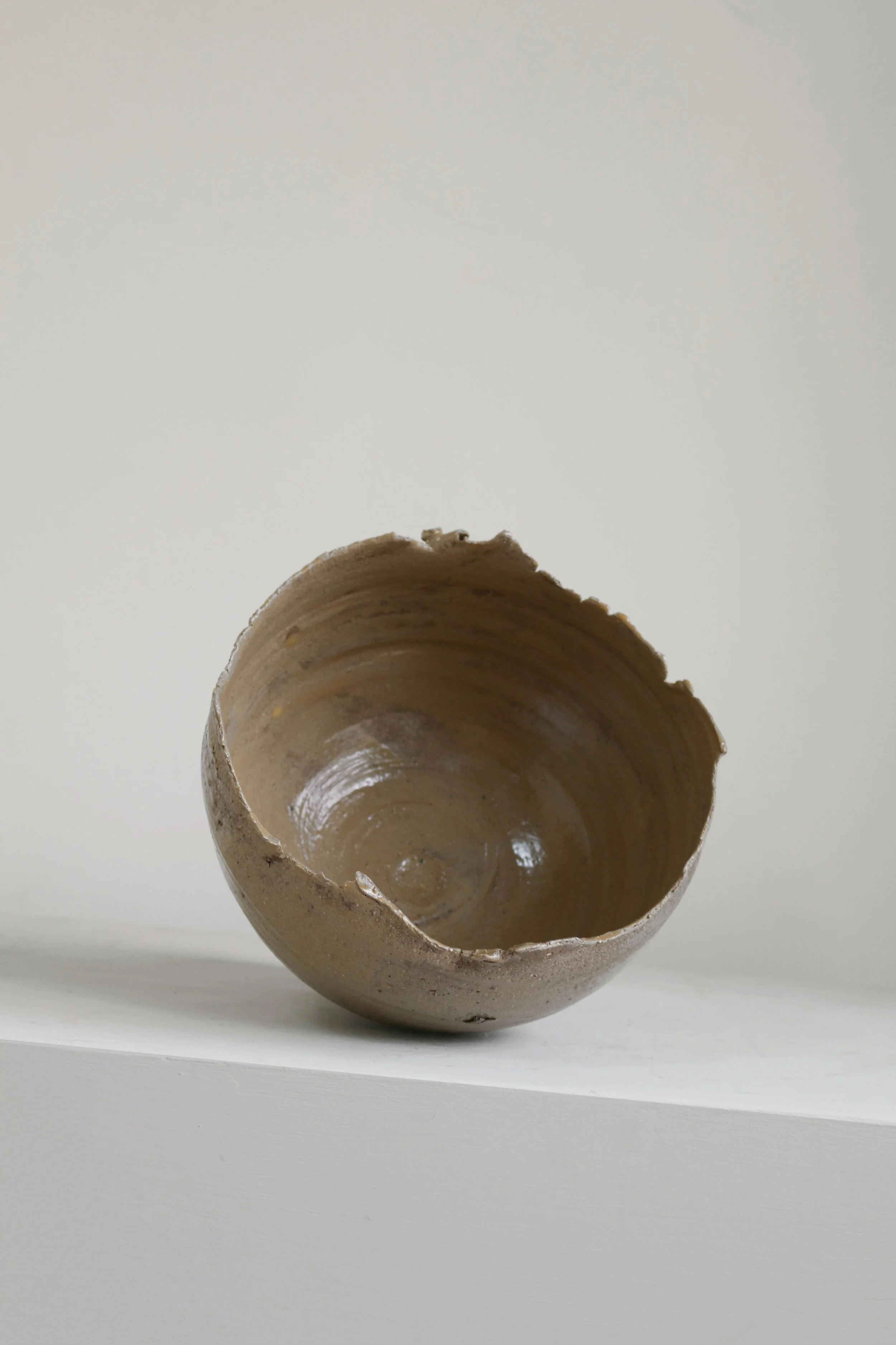 Studio Pottery Serrated rim Bowl-4.jpg