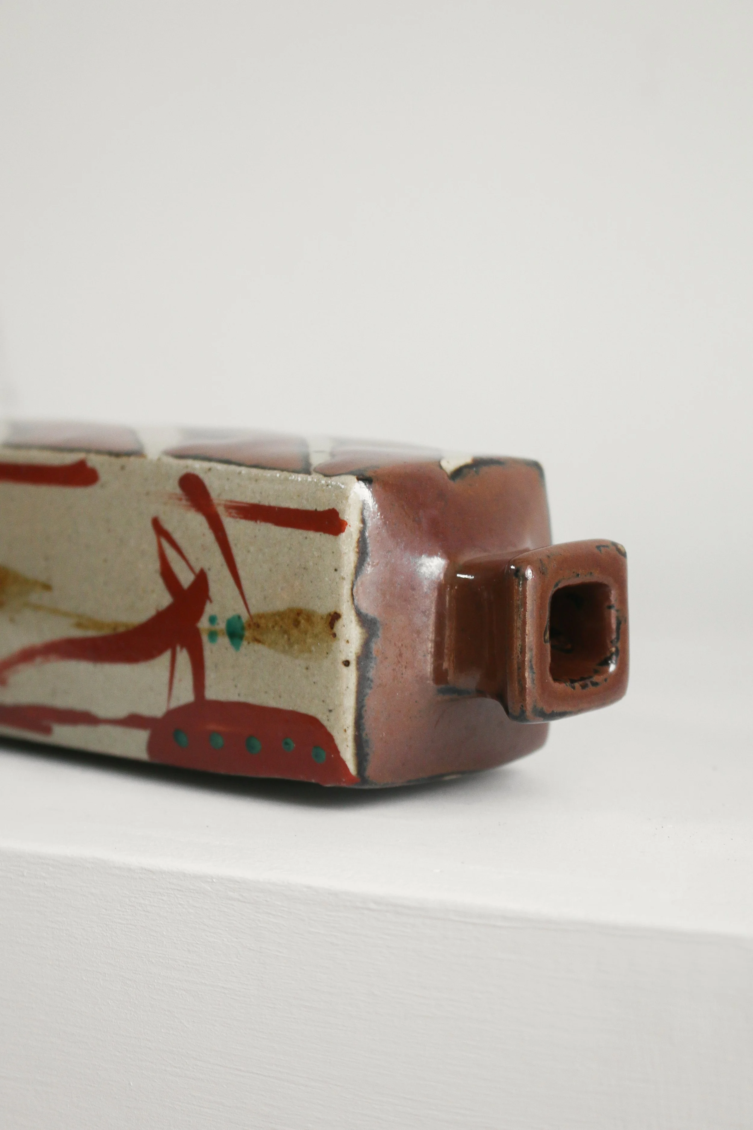 Japanese Mashiko Vase by Takeo Sudo (7 of 1).jpg