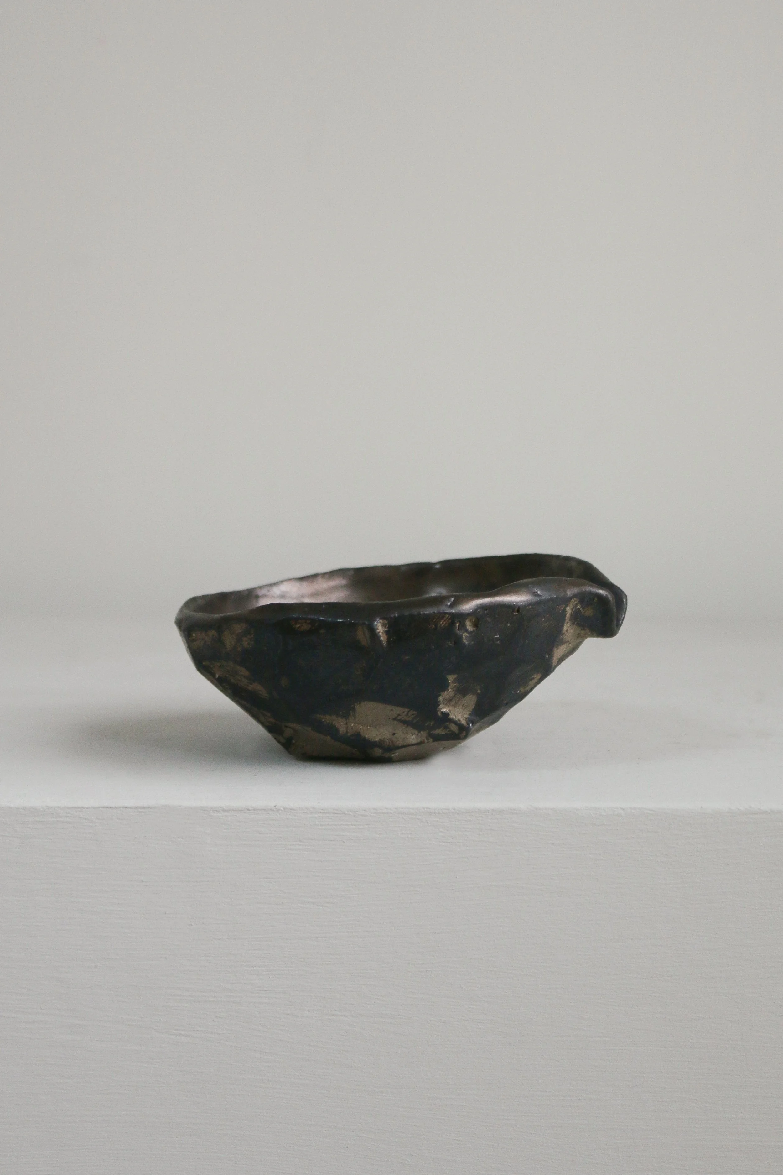 Studio Pottery Pouring Dish-1.jpg