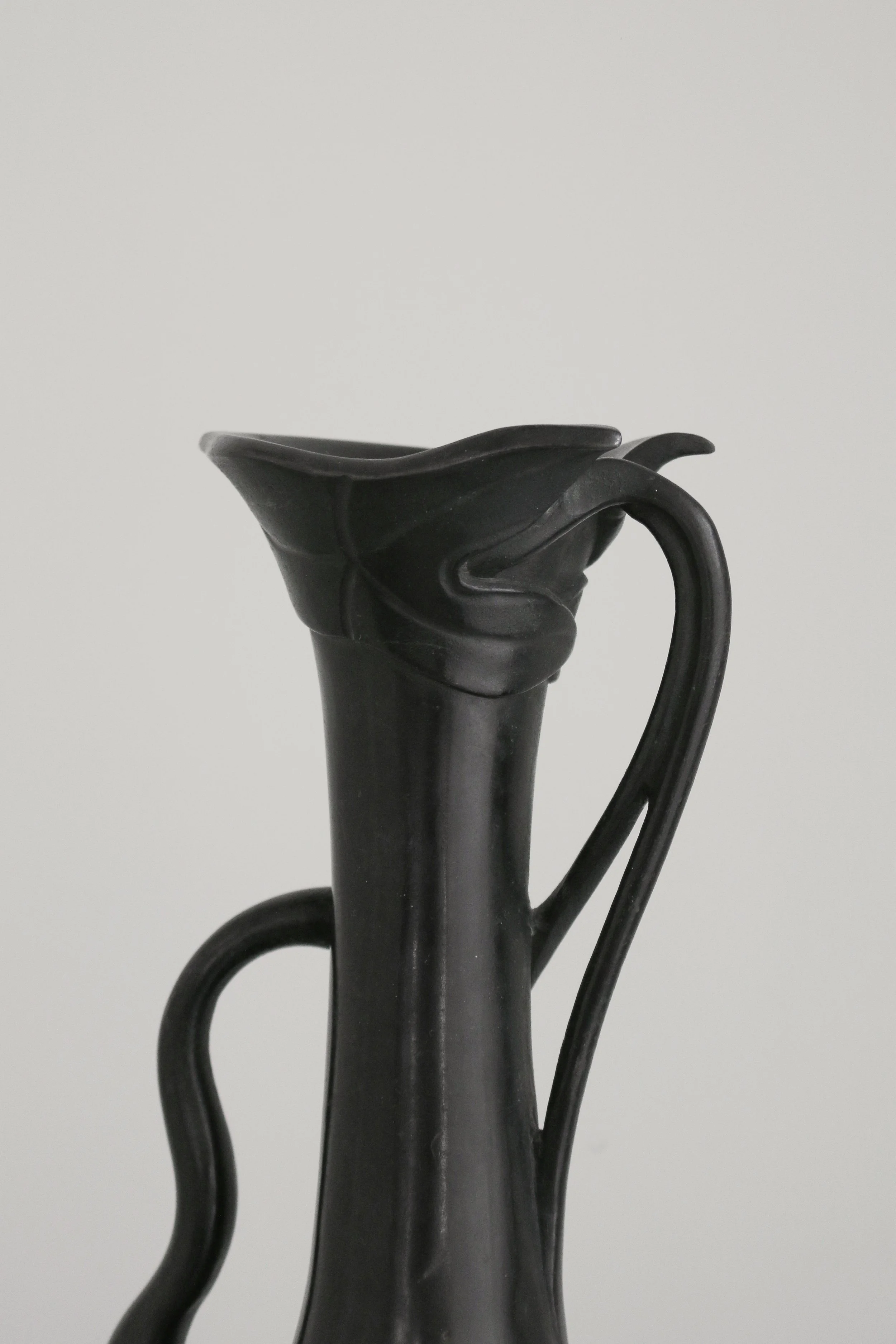 Japanese Meiji Bronze Crane Vase (4 of 1).jpg