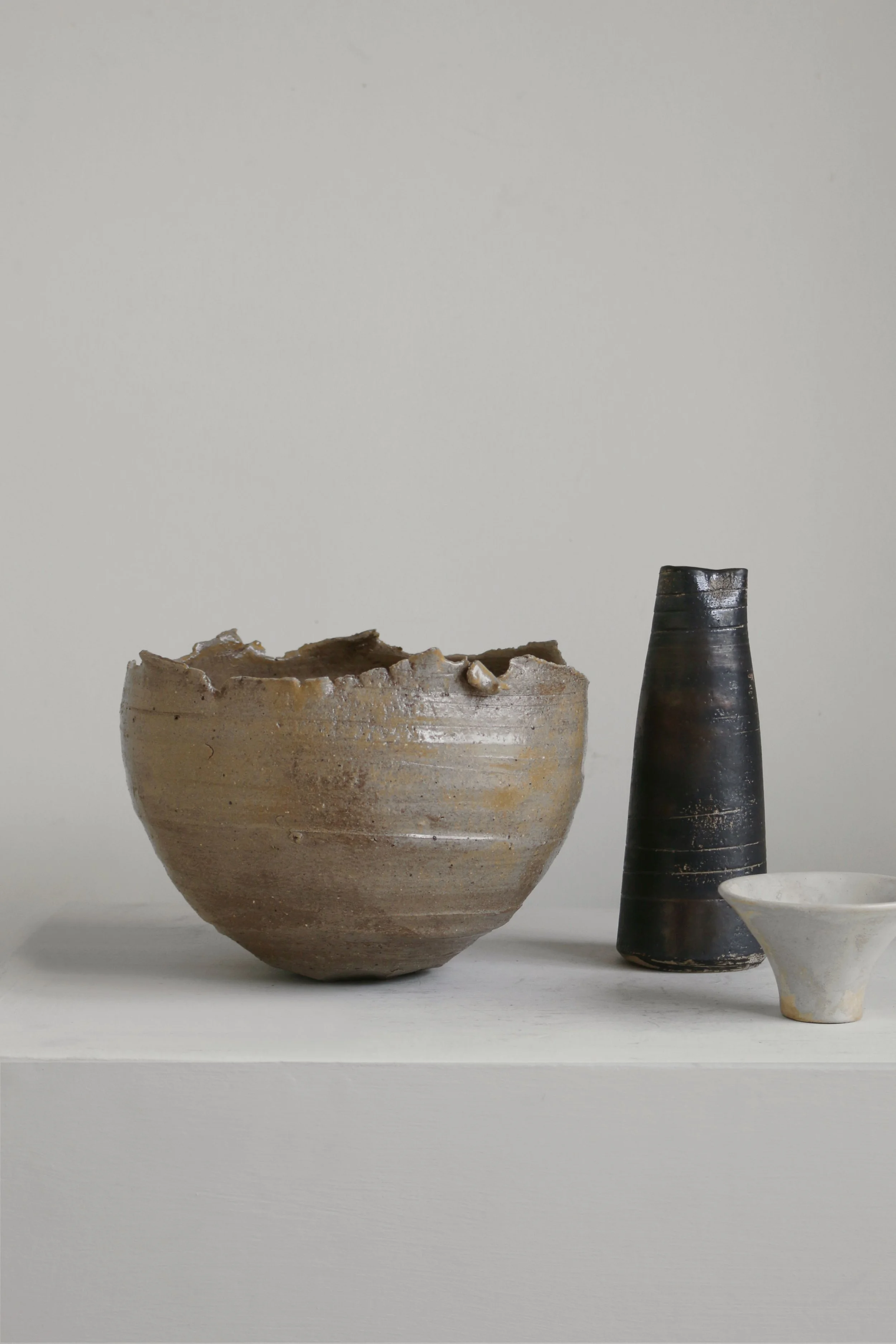 Studio Pottery Serrated rim Bowl-7.jpg