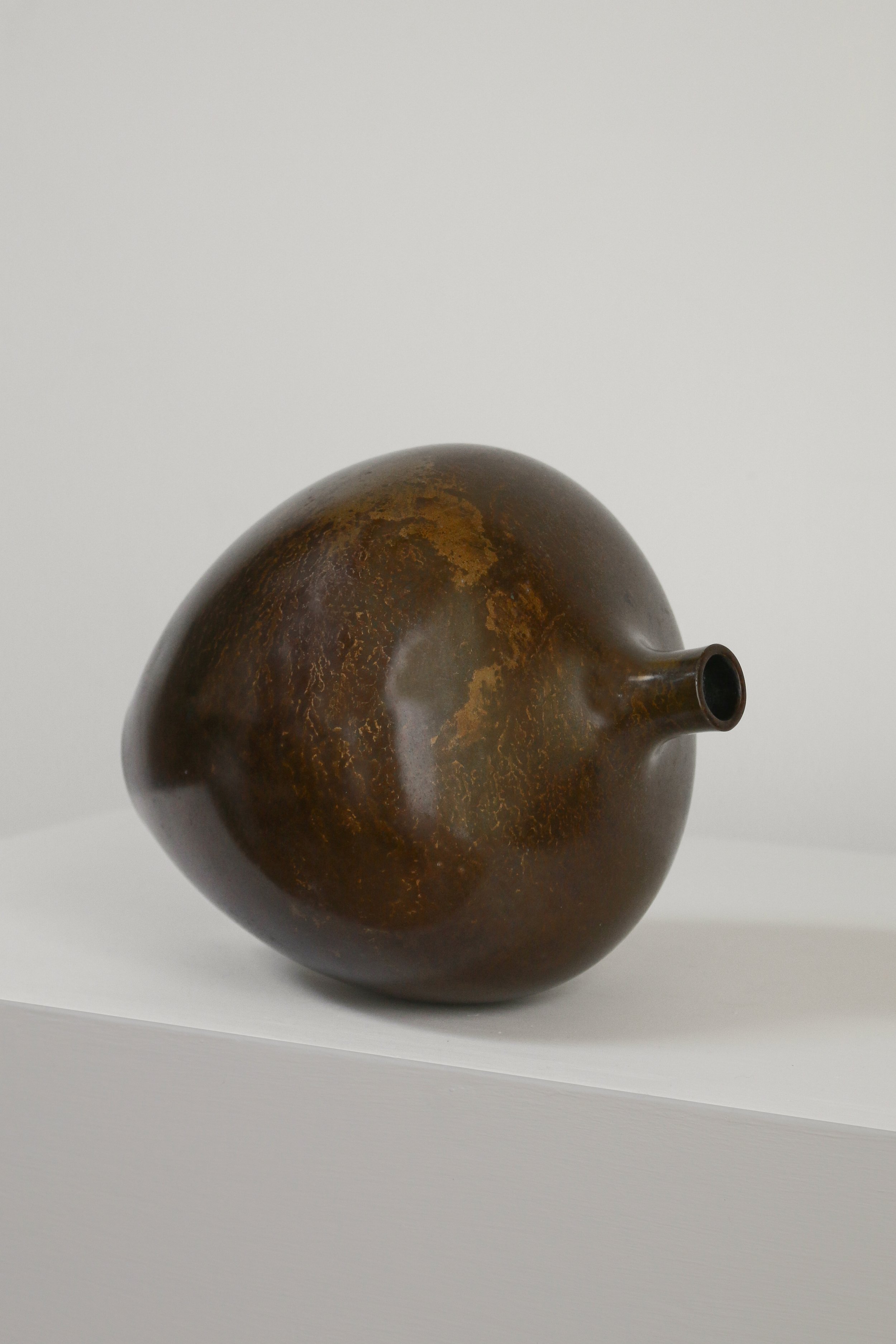 Vintage Japanese Showa Bronze Vase-4.jpg