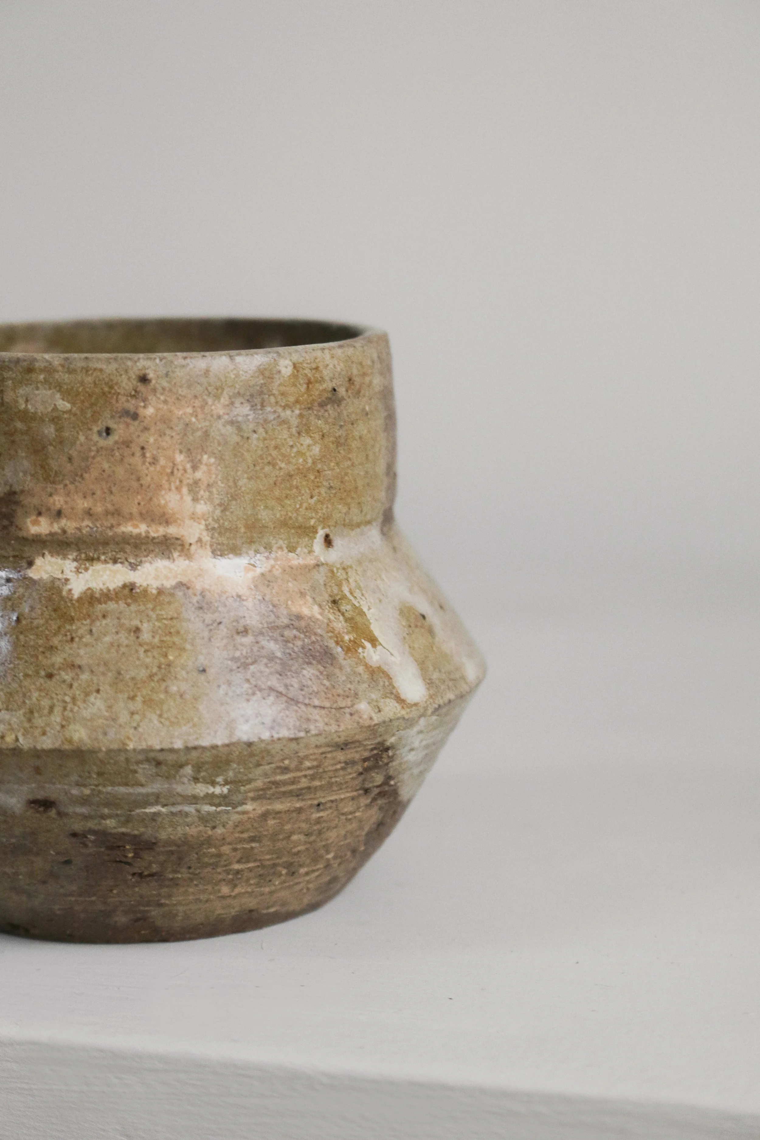 Studio Pottery Short Vase (6 of 1).jpg