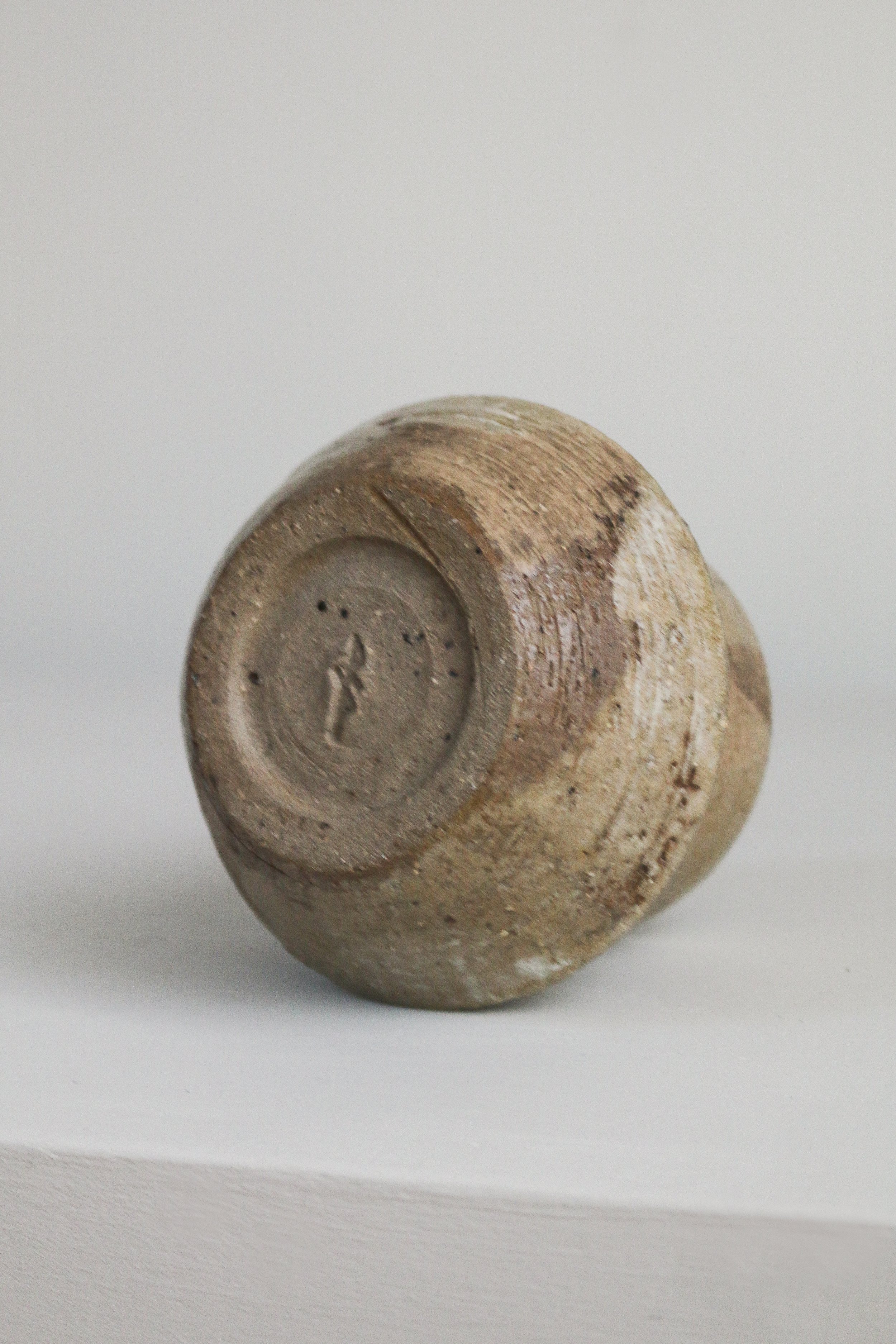 Studio Pottery Short Vase (5 of 6).jpg