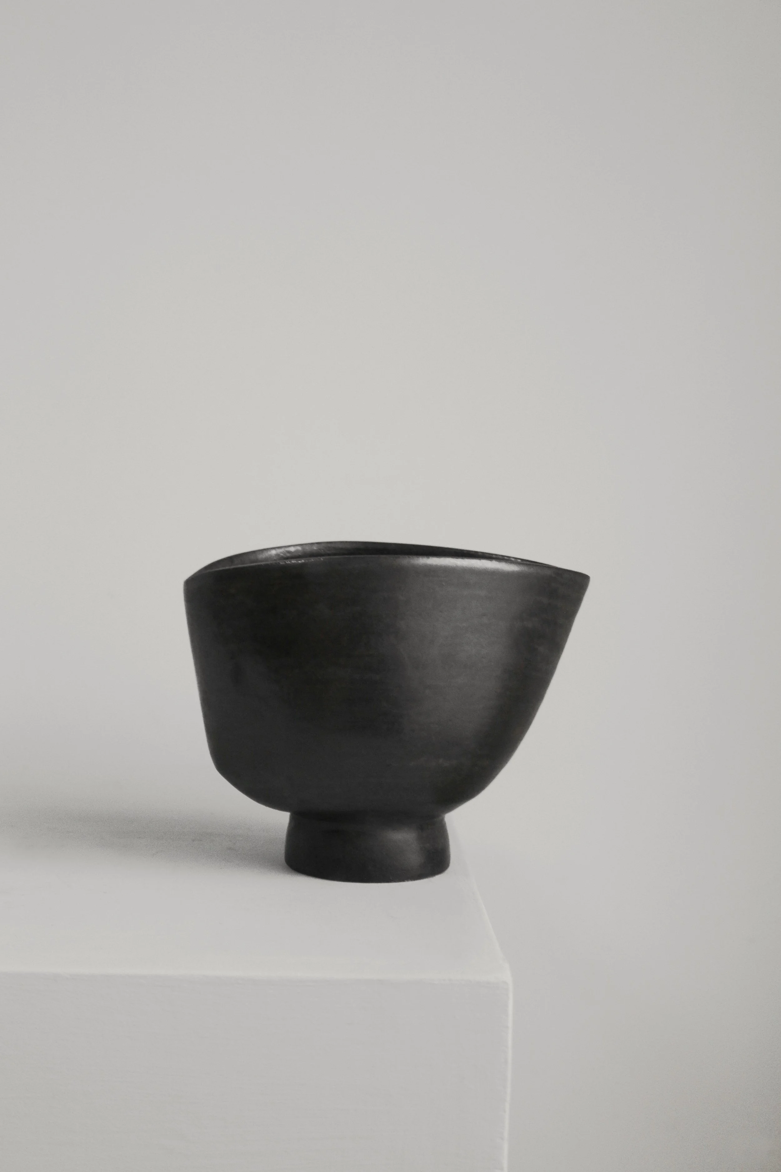 Pedestal Flared Pottery Bowl (5 of 1).jpg