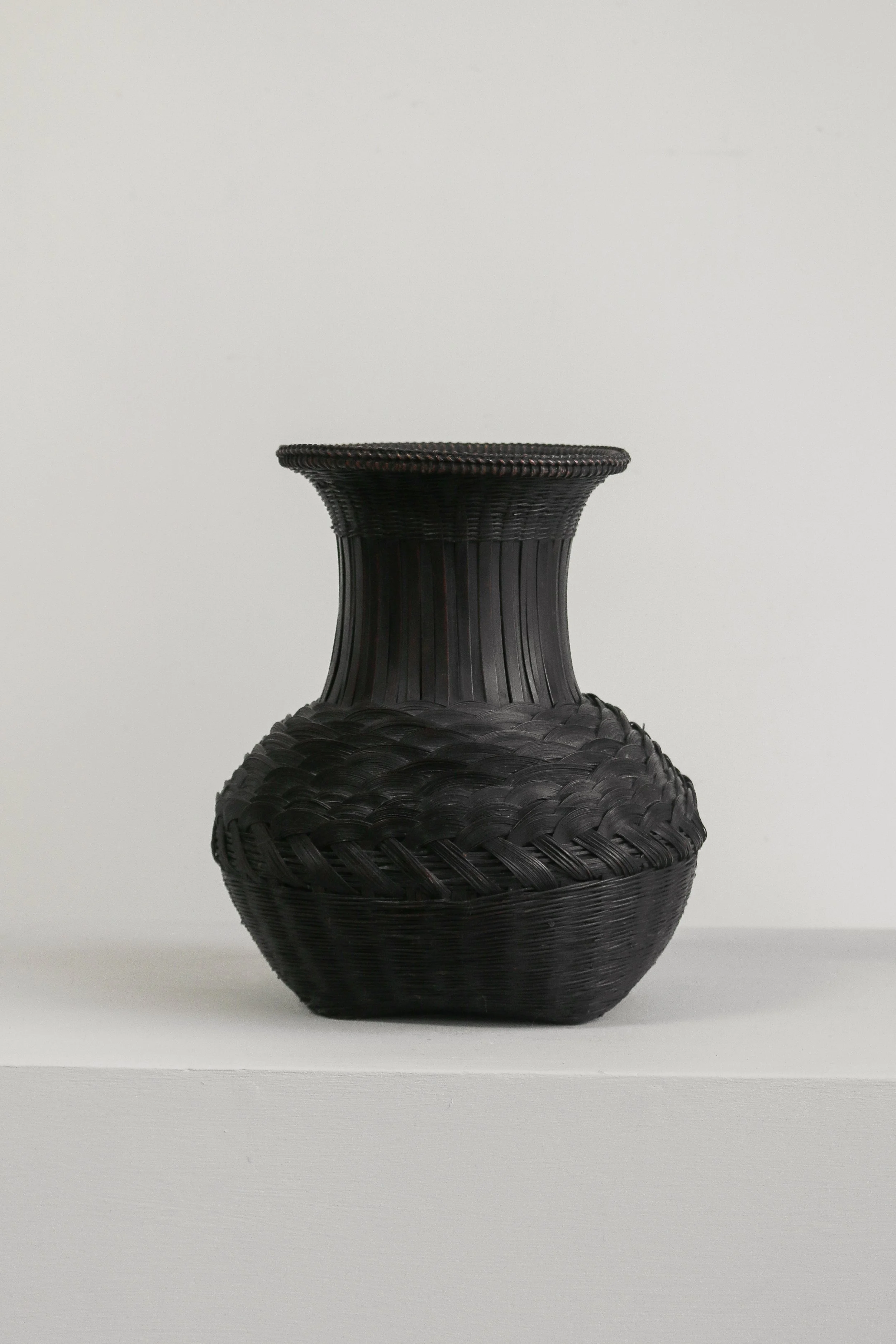 Japanese black woven Ikebana basket (7 of 1).jpg