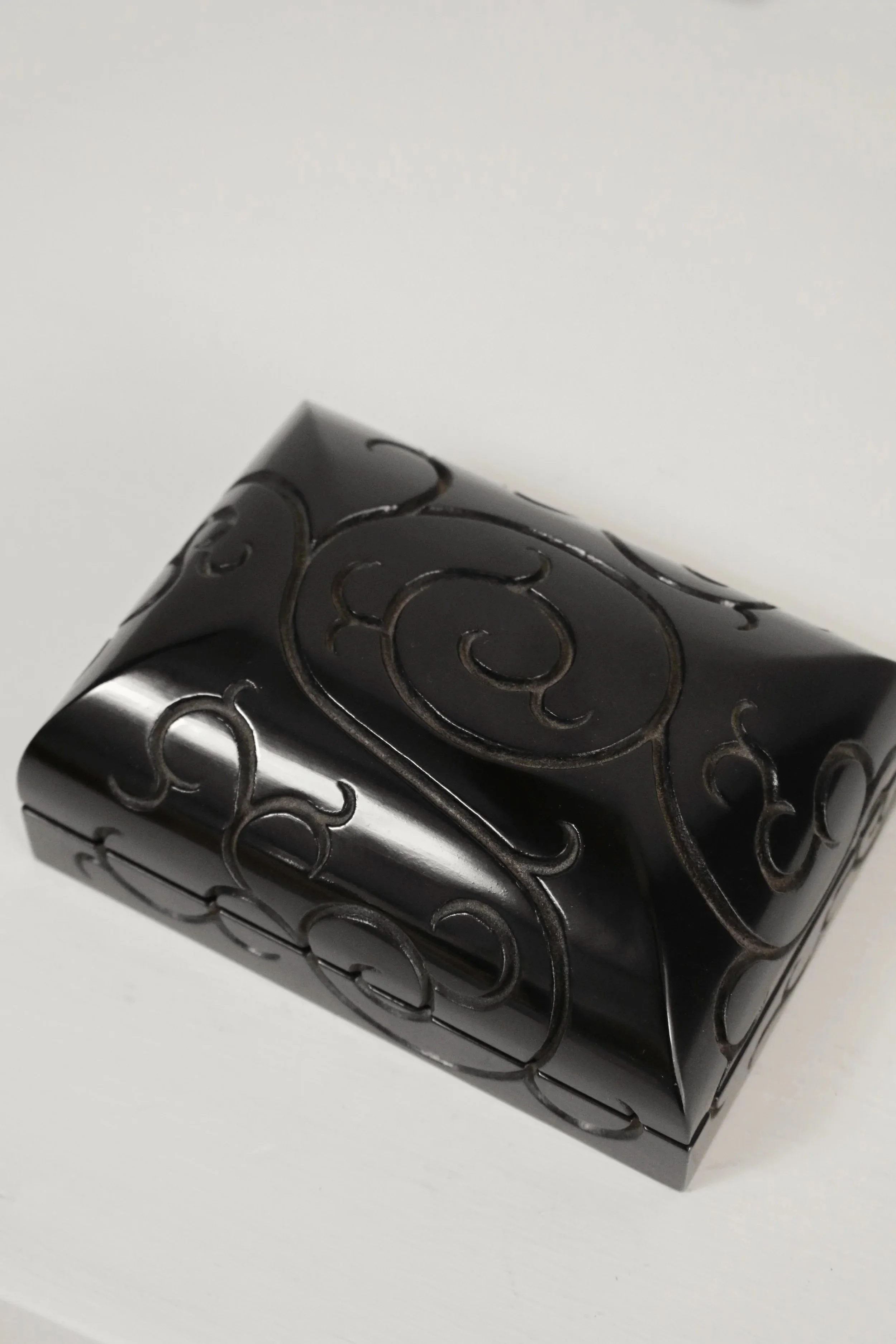 Vintage+Japanese+Carved+Kamakura-bori+Lacquer+Box-6.jpg