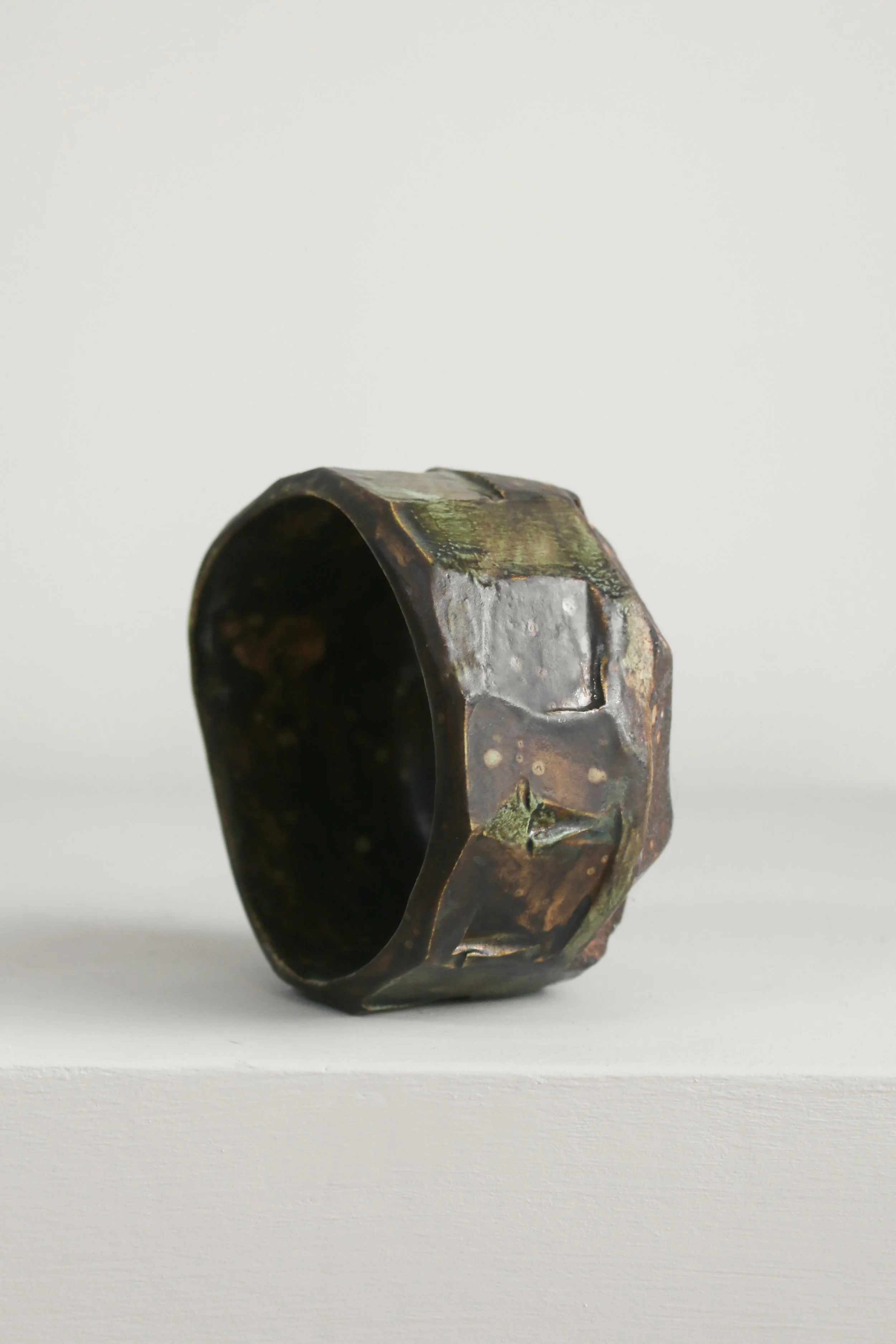 Brustalist Studio Pottery Bowl (4 of 1).jpg