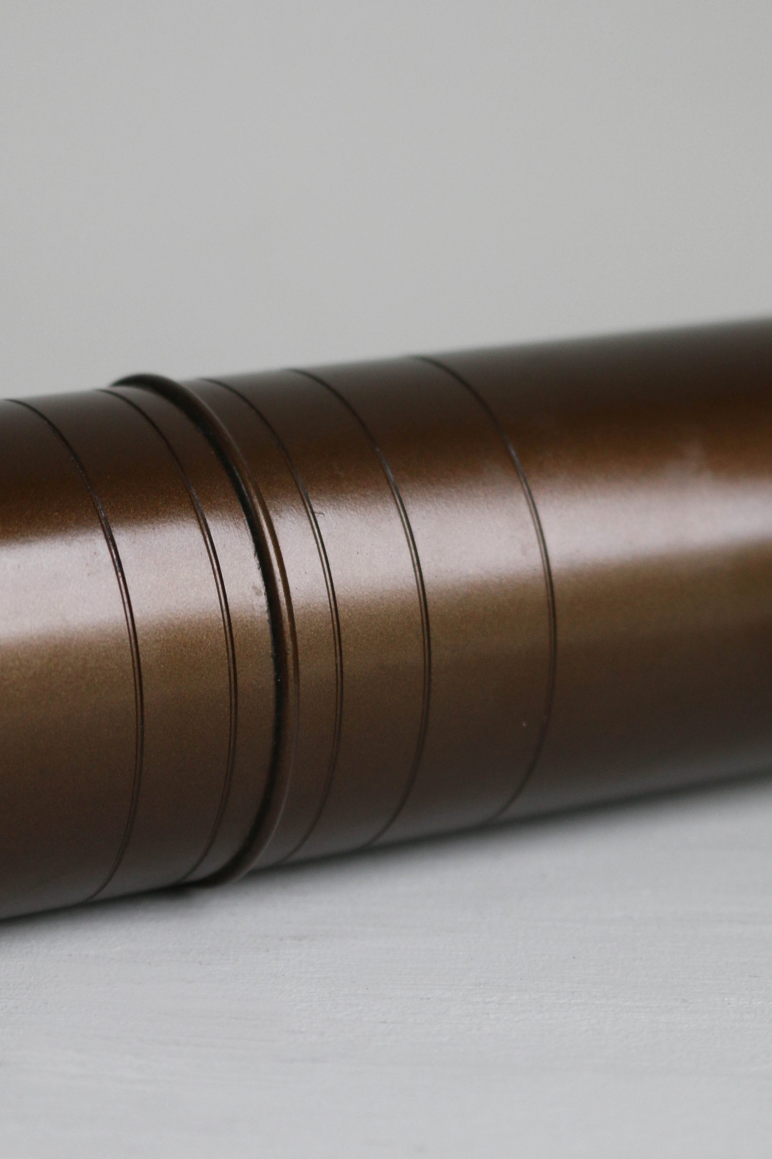 Bronze Vase by Hasuda Shugoro