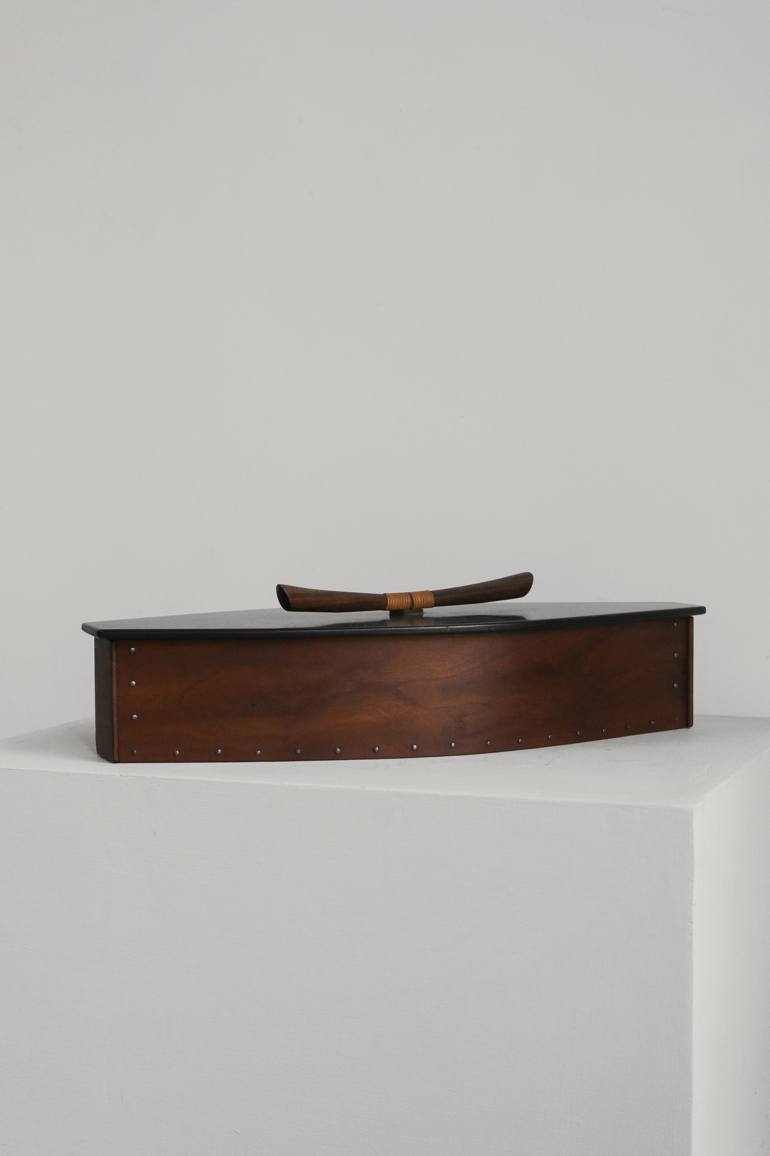 Large Sculptural Wooden Handmade Box (24 of 24).jpg