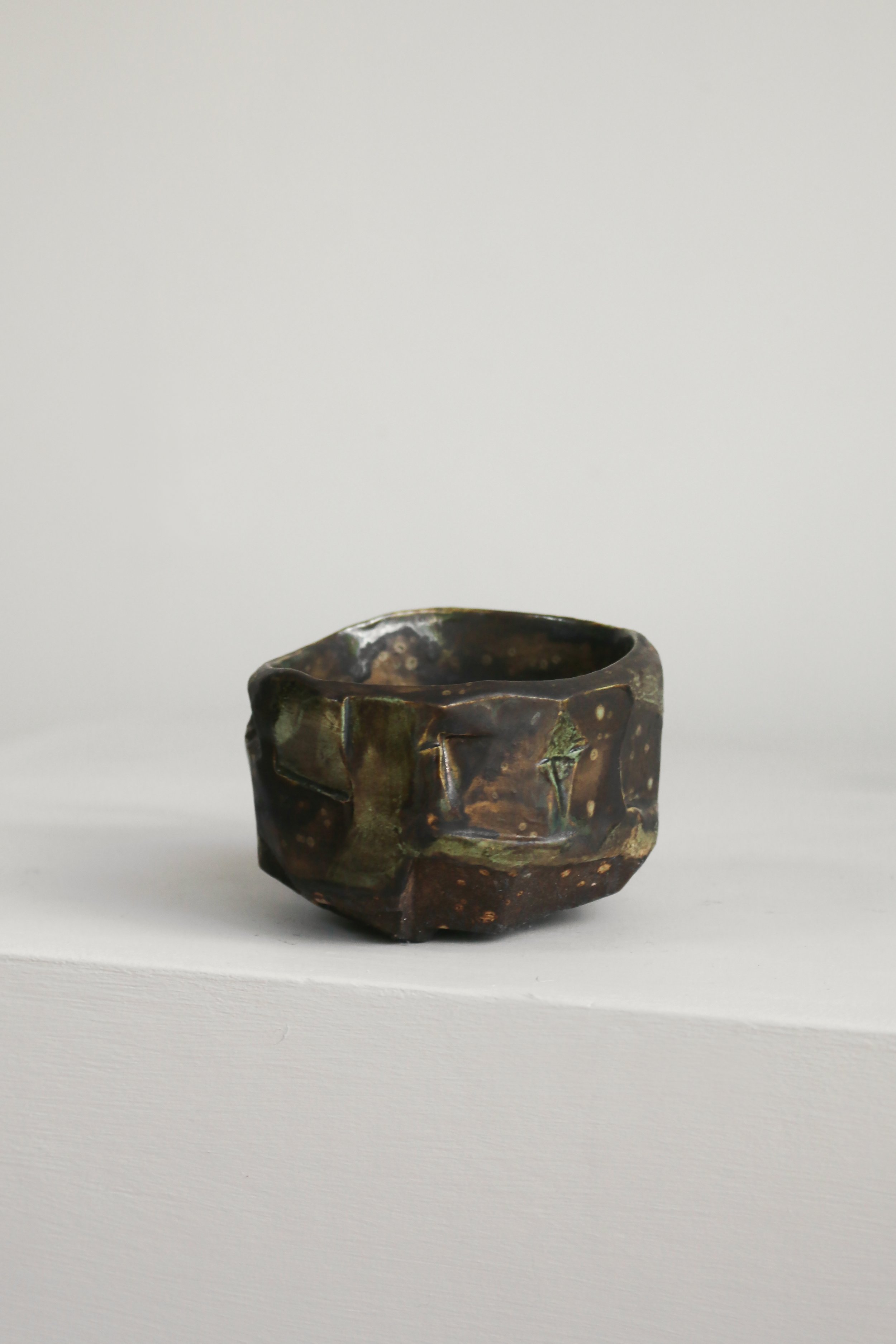 Brustalist Studio Pottery Bowl (6 of 1).jpg