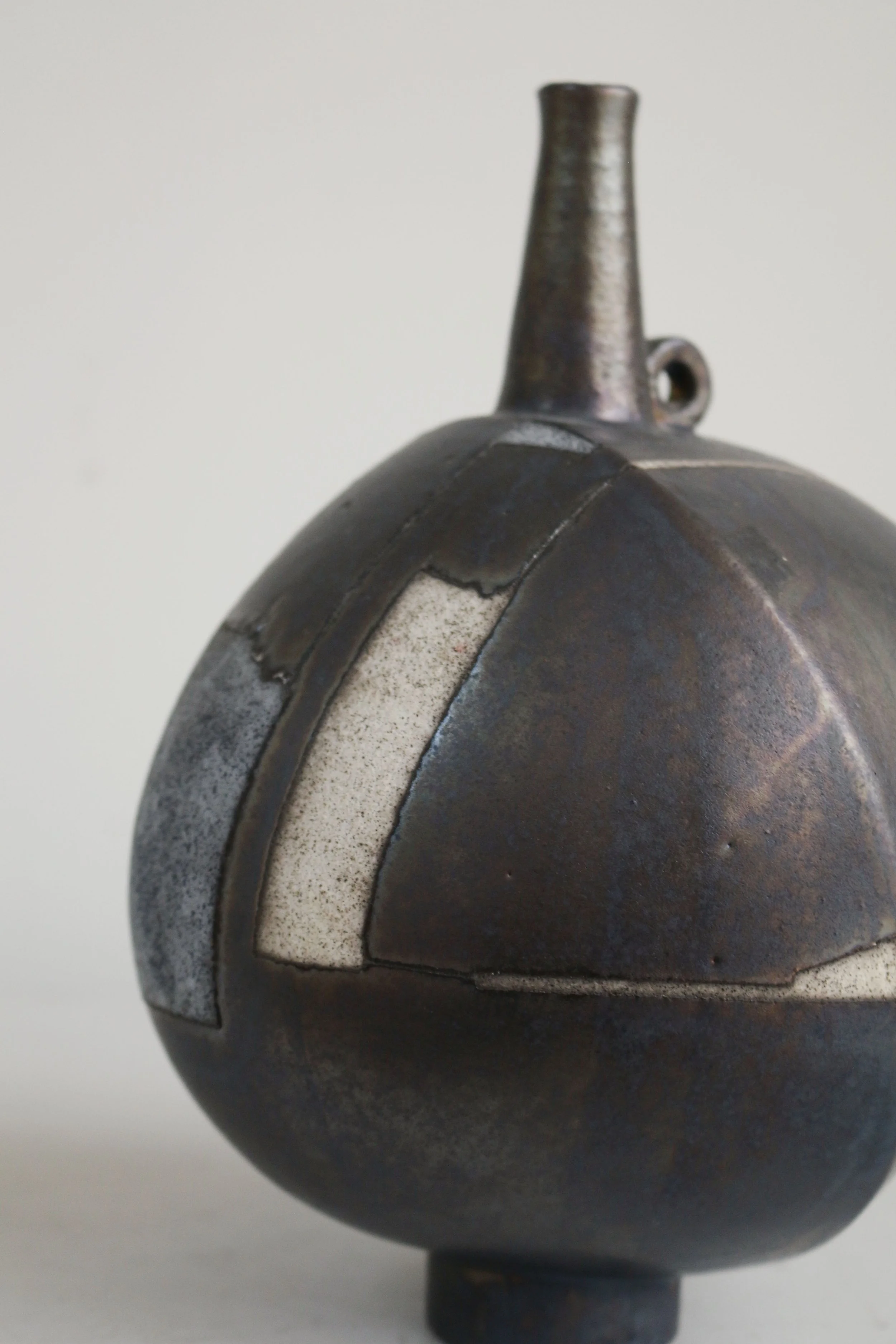 Ceramic Globe Vase by Emili Biarnès-6.jpg