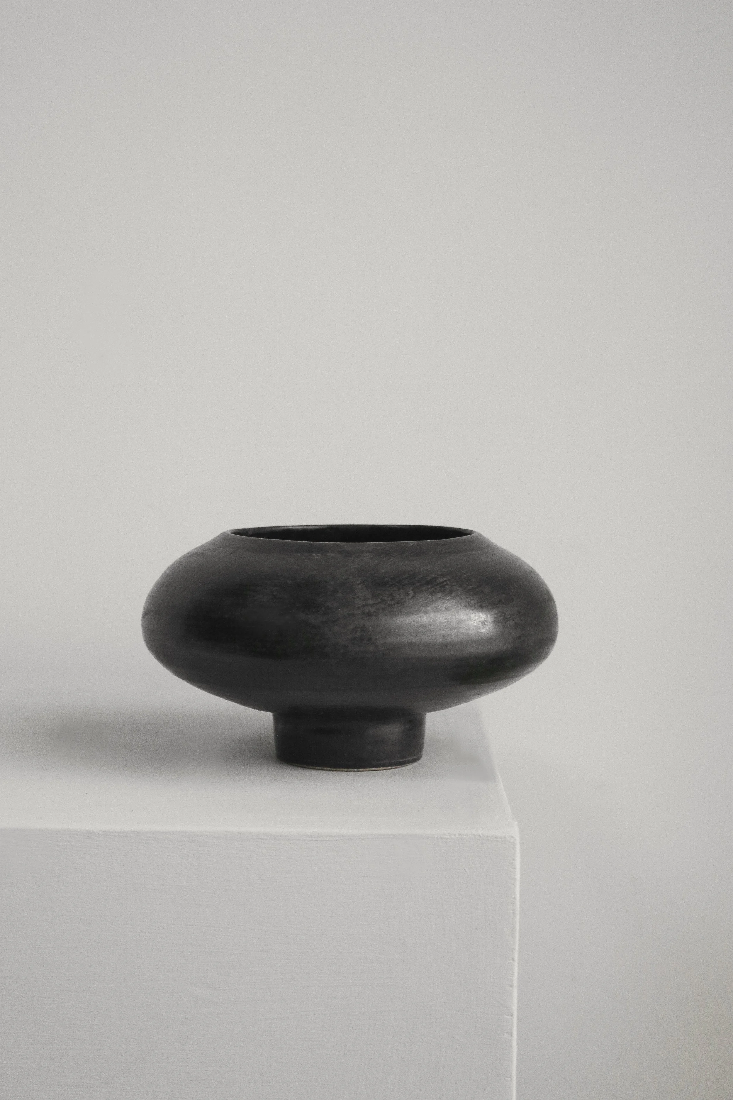 Pottery Donut Pedestal Bowl (6 of 1).jpg