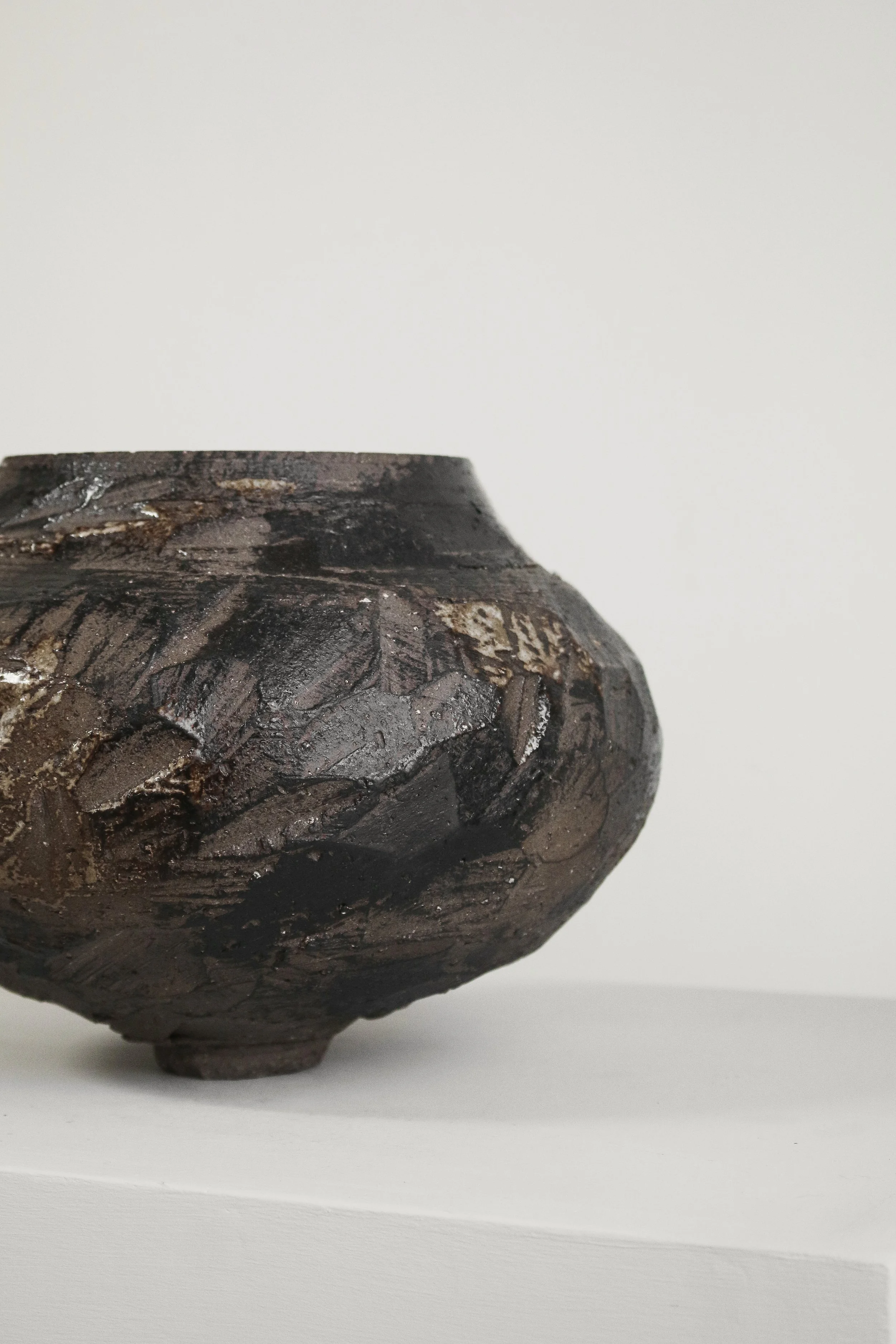 Large Faceted Pottery Moon Vase (4 of 1).jpg