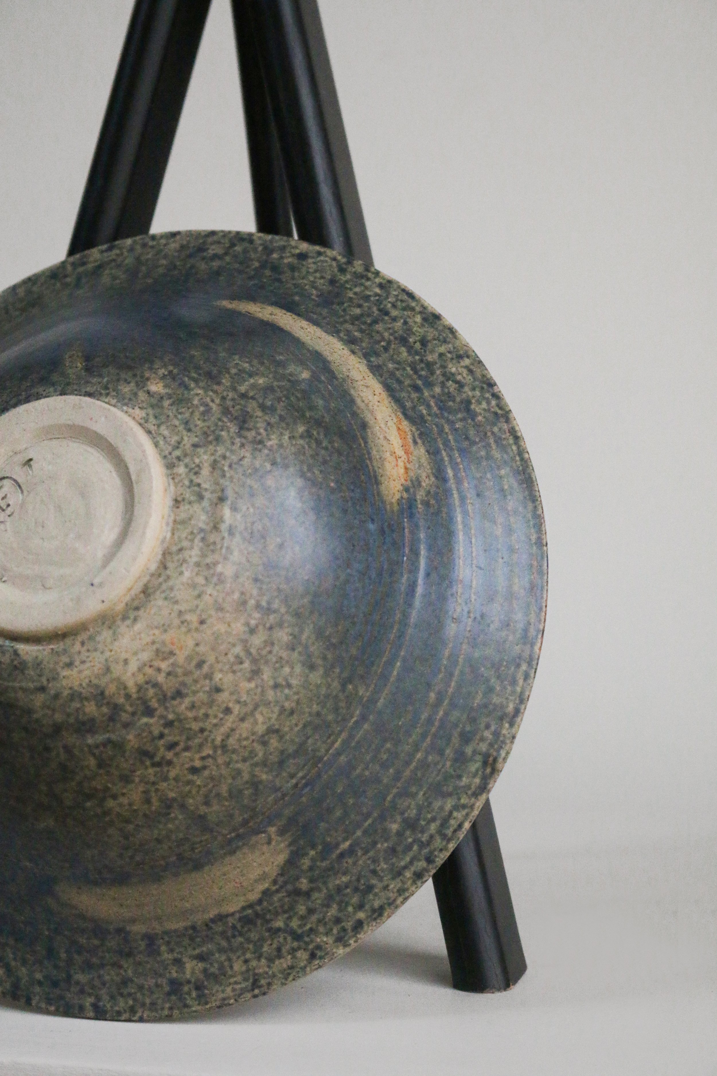 Painted studio pottery bowl (1 of 1).jpg