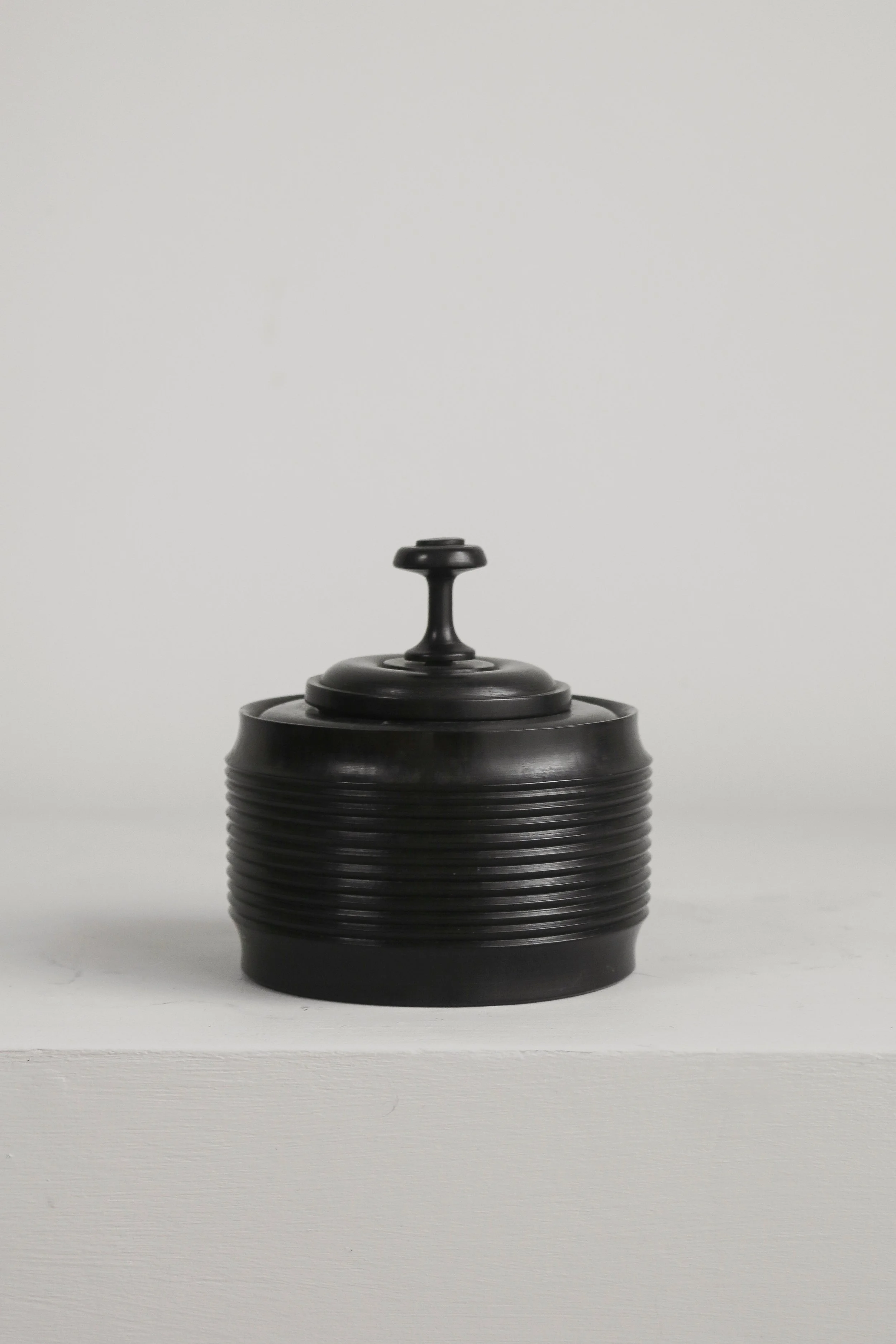 Vintage Ebony Wood Box (2 of 1).jpg