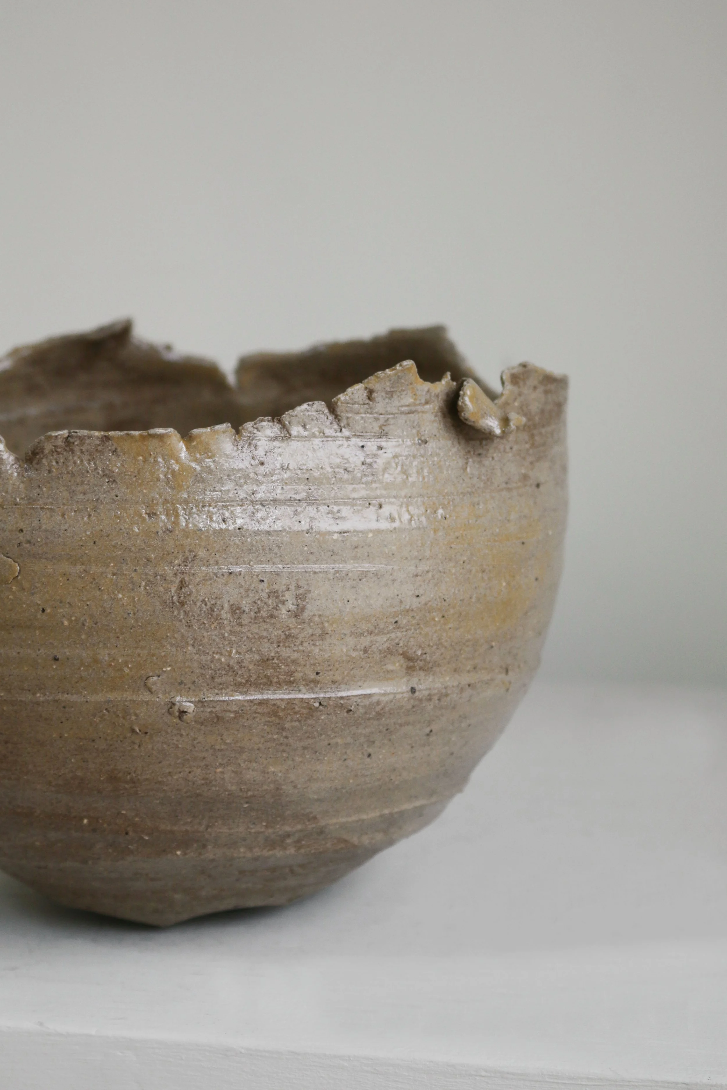 Studio Pottery Serrated rim Bowl-3.jpg