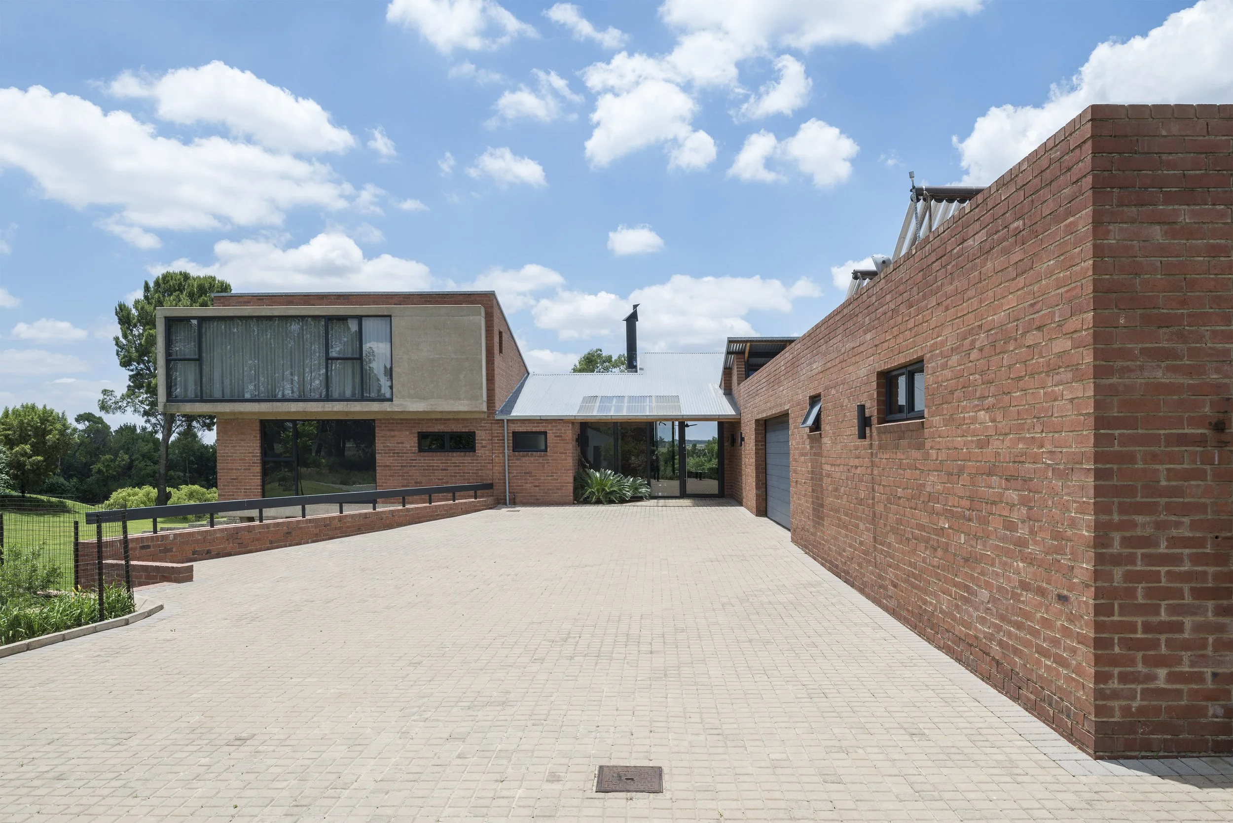 01 _2610_vaal_Entrance©D.Southwood.jpg