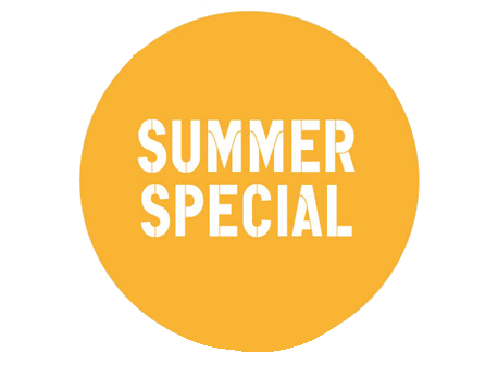 Ein orangefarbener Kreis mit weißen Großbuchstaben, die 'SUMMER SPECIAL' sagen.