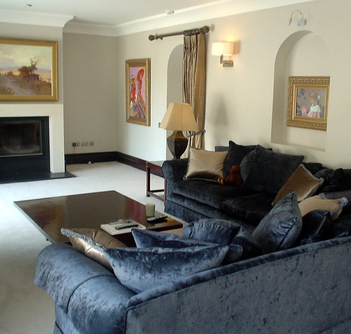 Coach House - Formal Sitting Room by Bobby Lardner.JPG
