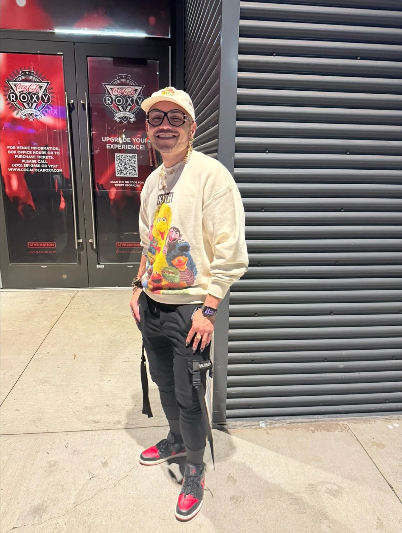 There&rsquo;s something sacred about going to a concert alone.
A kind of freedom where you don&rsquo;t have to perform &mdash; you just get to be. To receive.

My seat became my sanctuary. A soft place to land between all the bass, lights, dancing, a