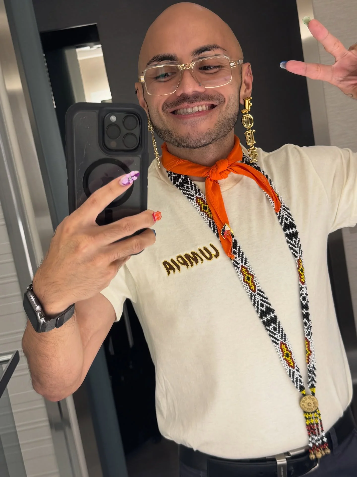 Showing up rooted today and every day &mdash; in culture, in community, and in the threads that keep me grounded. 🇵🇭
These gifts from @leesingsrnb @yoreleroy are more than adornments; they&rsquo;re anchors that remind me why I hold space the way I 