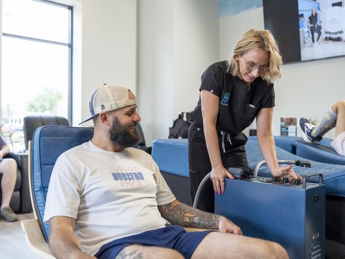 PEMF therapy session at Huemn in Houston
