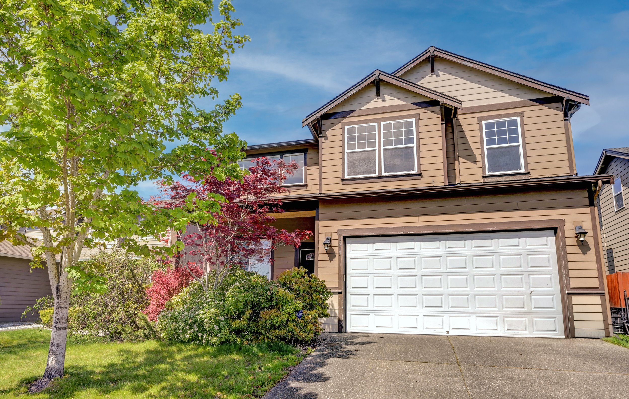 2413 165th St E, Tacoma WA 98445