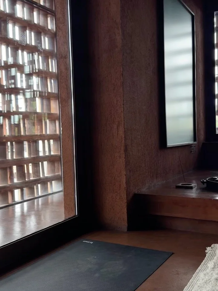 what the fuck is up with Friday 🧁